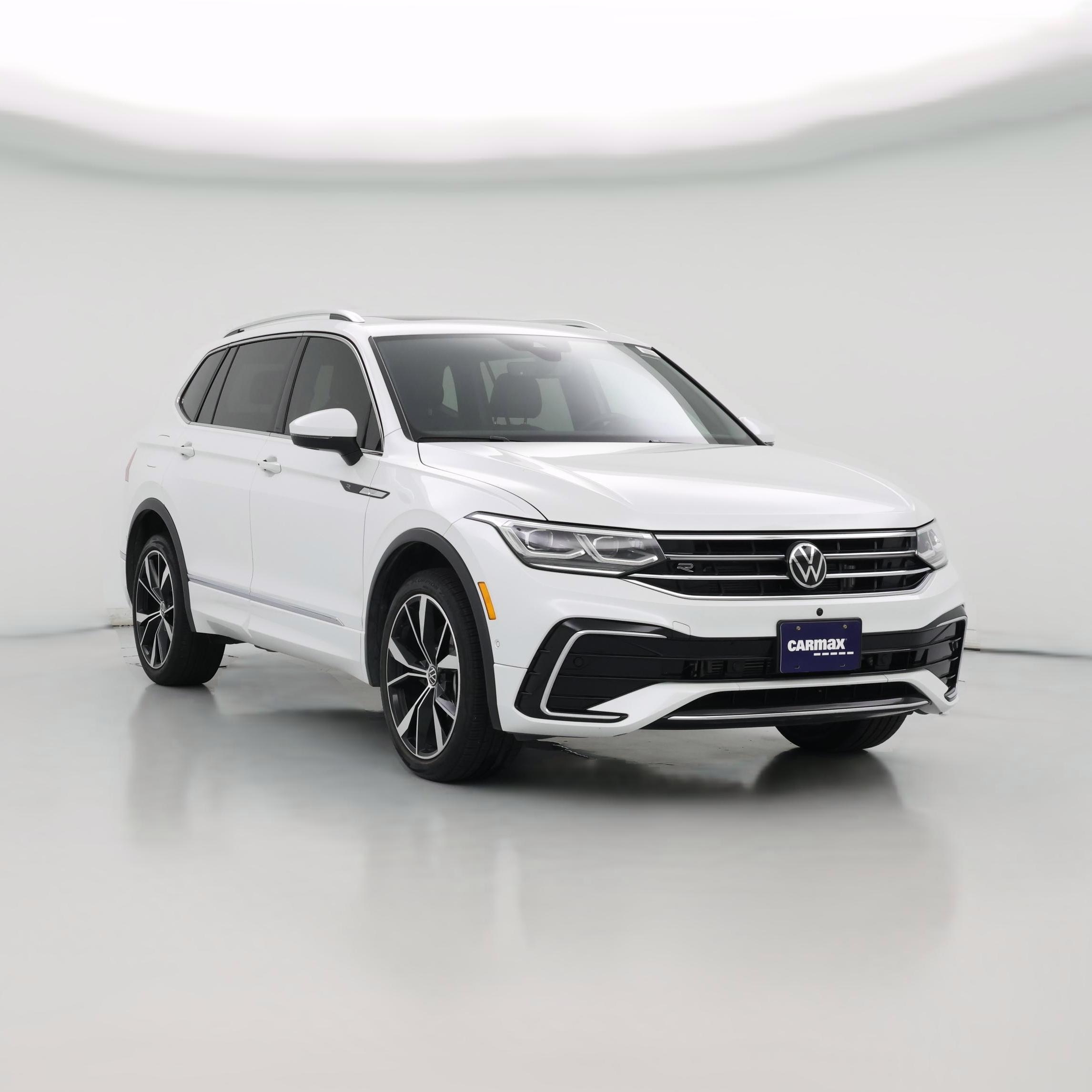 Thumbnail: 2024 Volkswagen Tiguan - 1