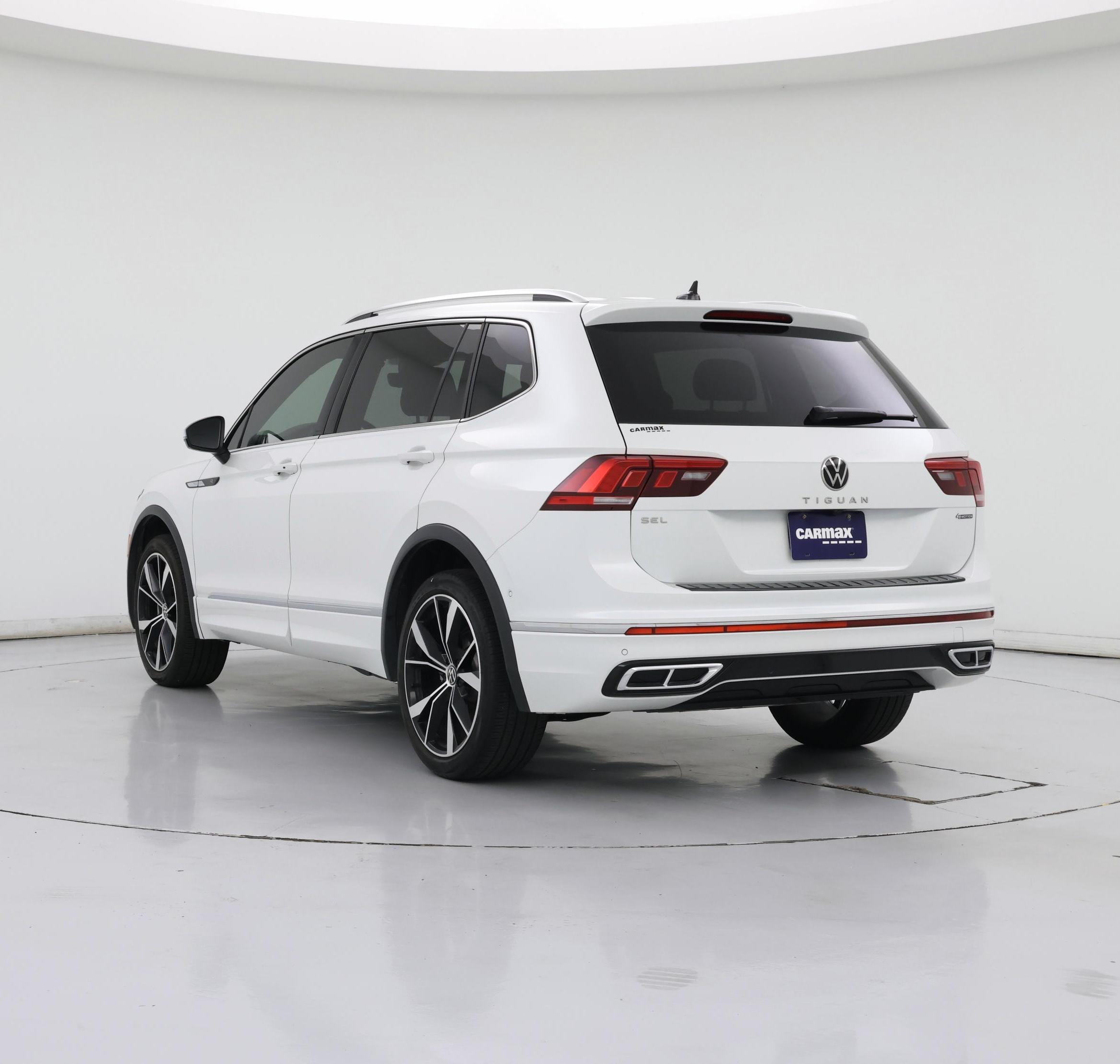 Thumbnail: 2024 Volkswagen Tiguan - 2