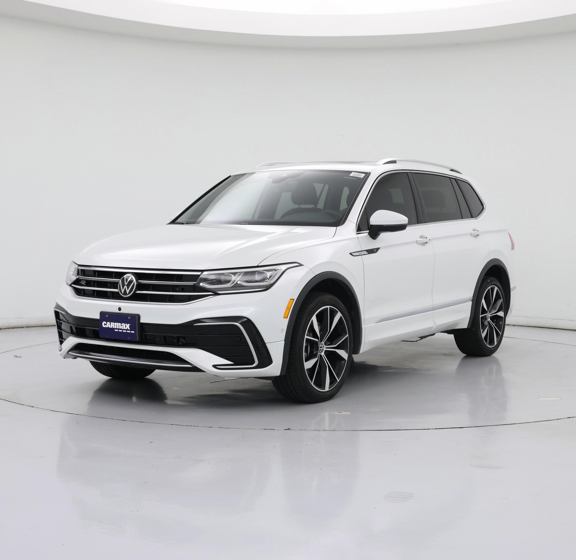 Thumbnail: 2024 Volkswagen Tiguan - 4