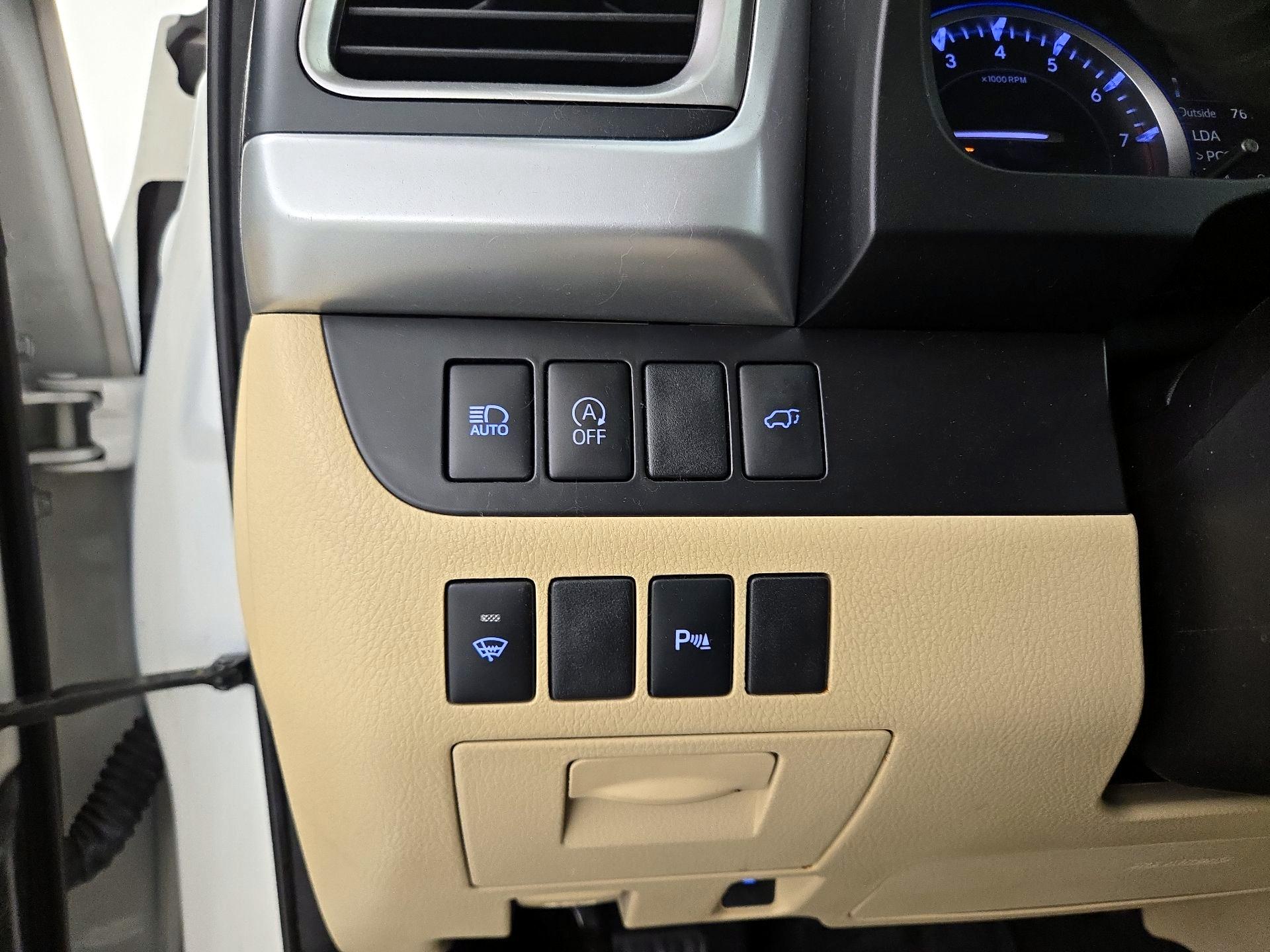 Thumbnail: 2018 Toyota Highlander - 13