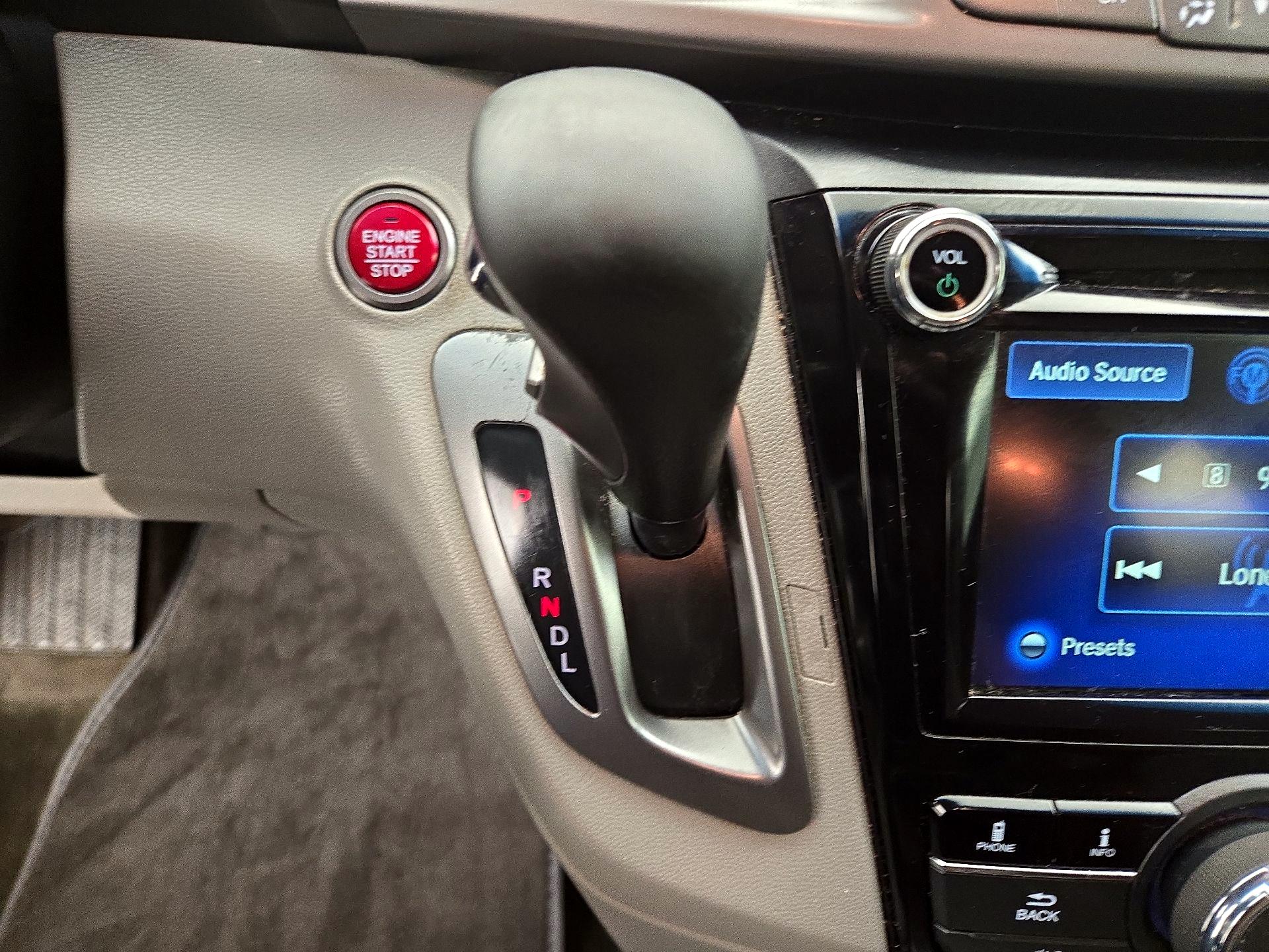 Thumbnail: 2016 Honda Odyssey - 17