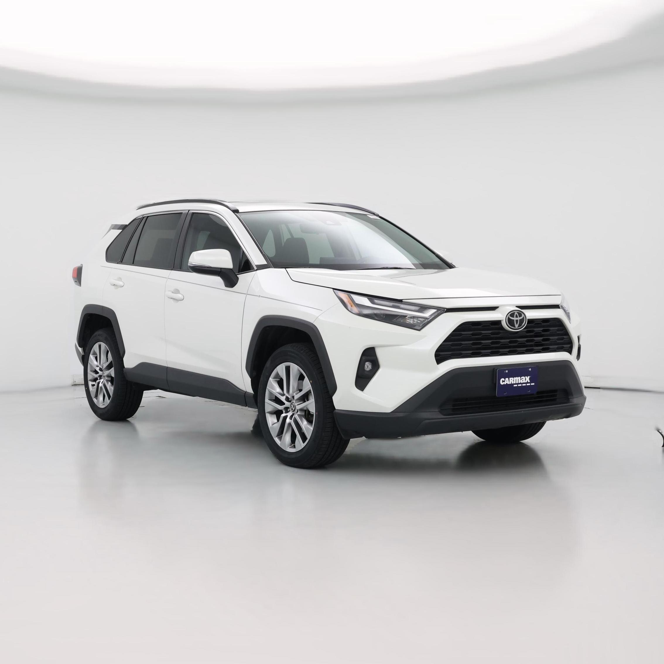 Thumbnail: 2022 Toyota RAV4 - 1