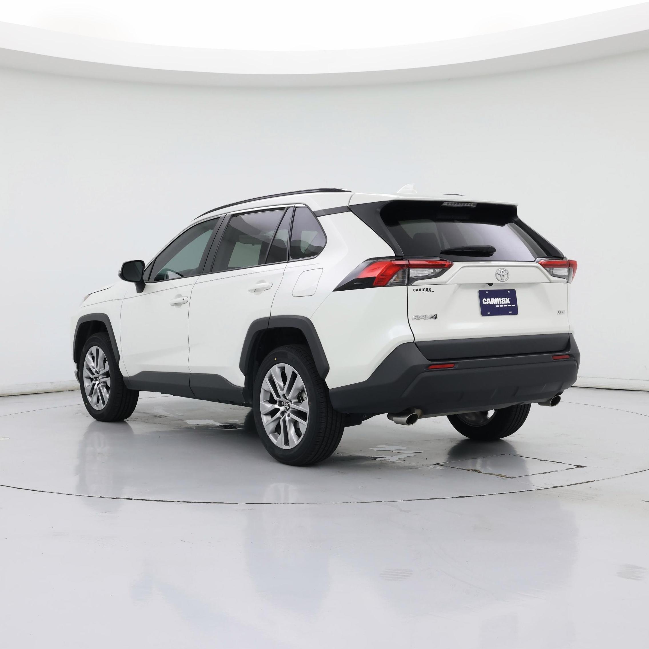 Thumbnail: 2022 Toyota RAV4 - 2