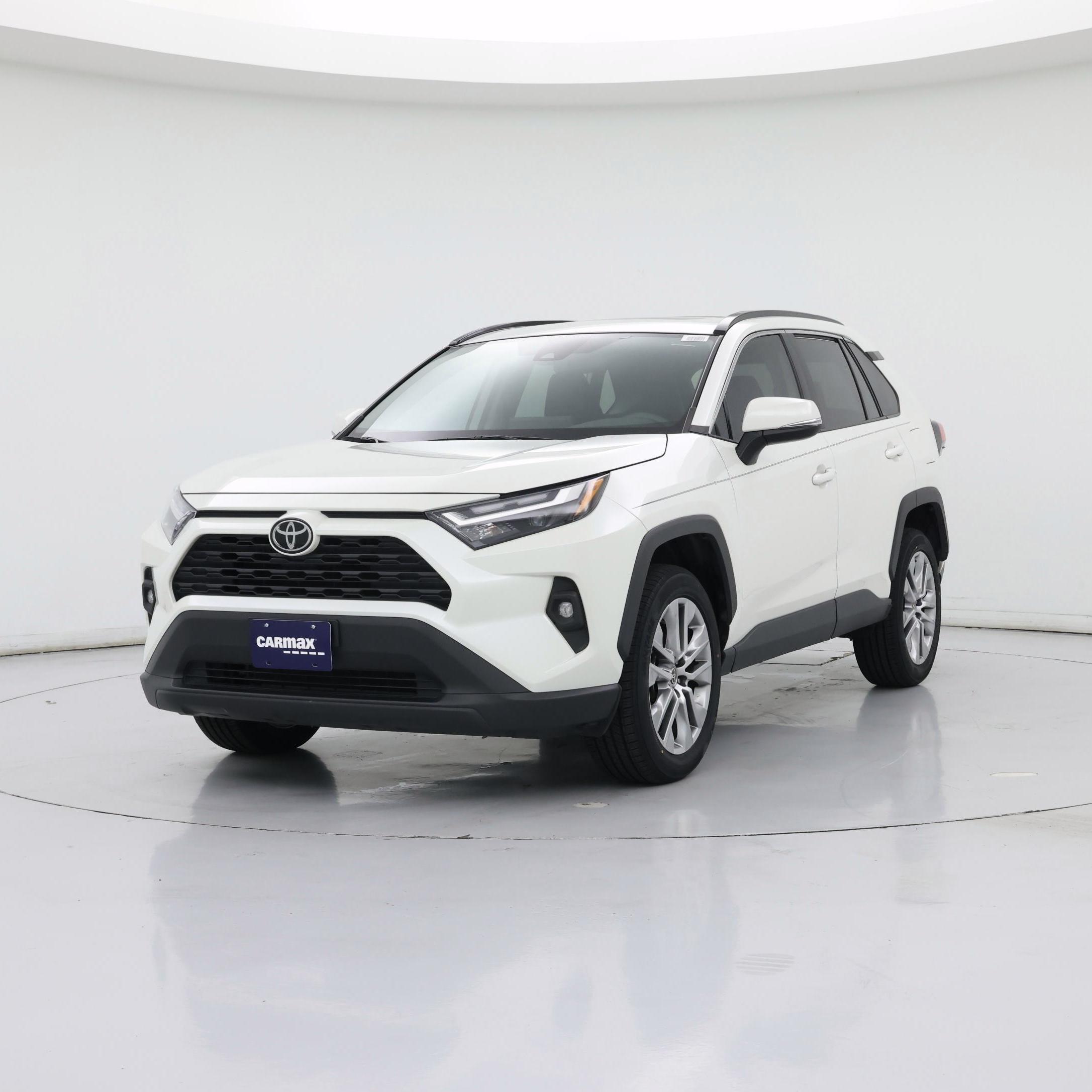 Thumbnail: 2022 Toyota RAV4 - 4