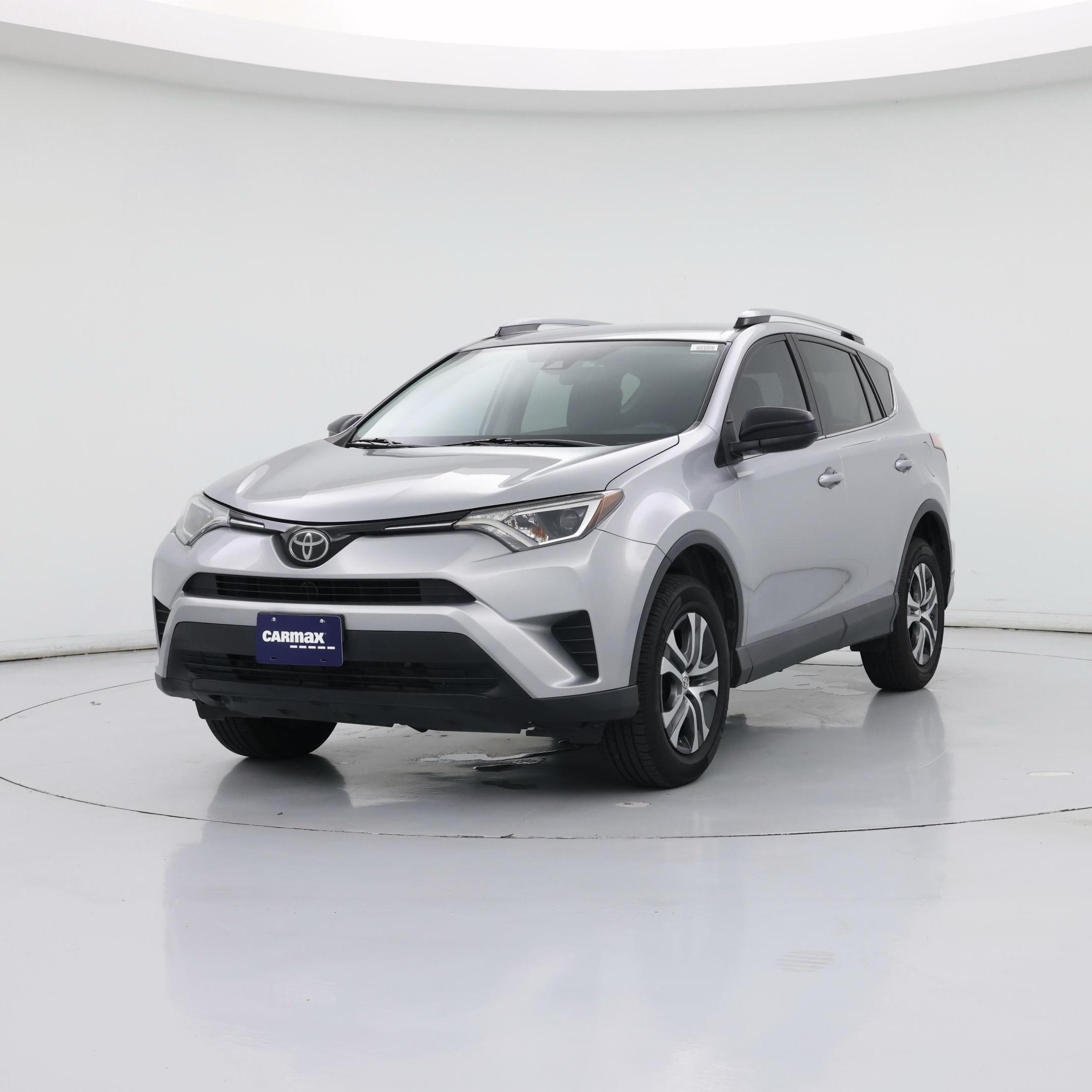Thumbnail: 2018 Toyota RAV4 - 4
