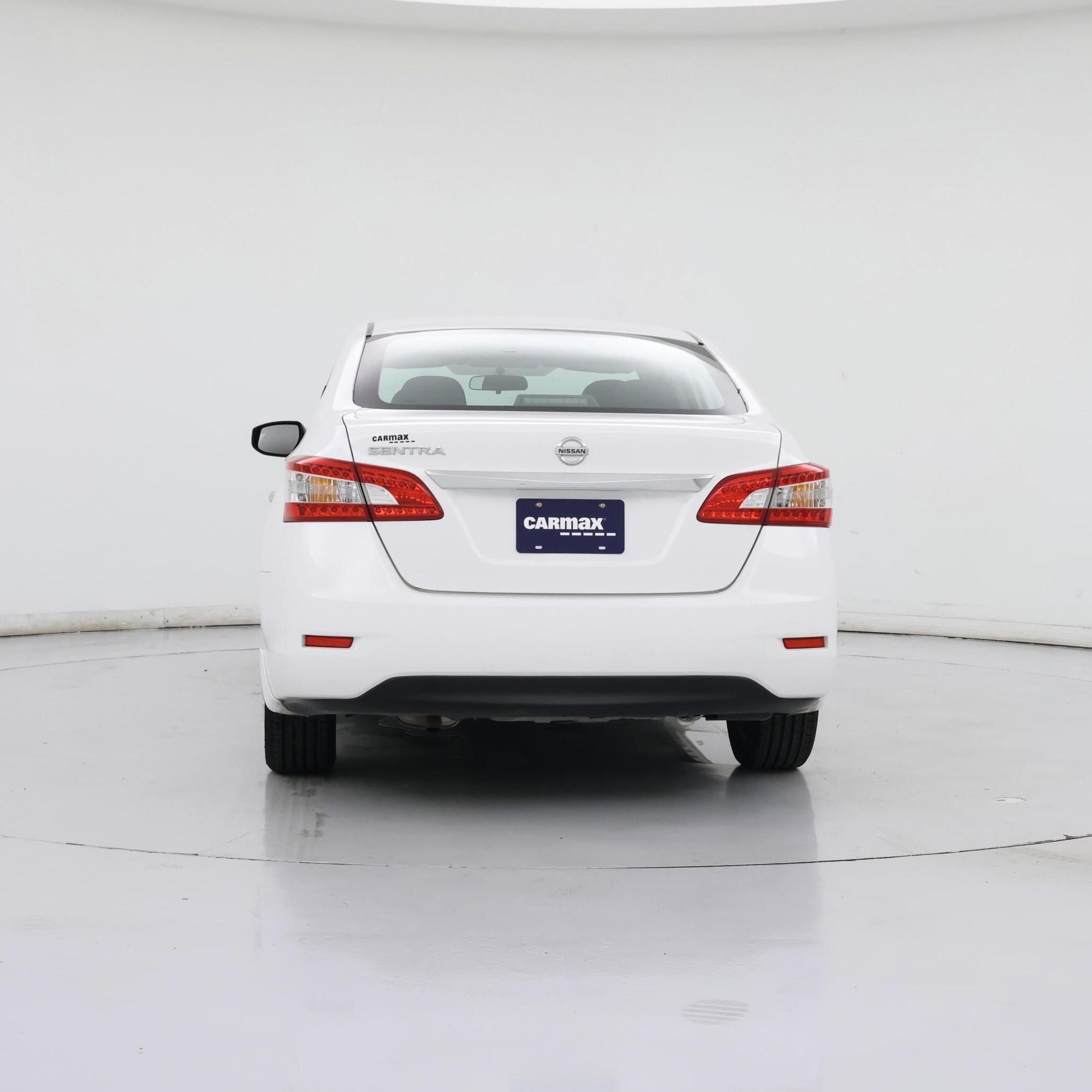 Thumbnail: 2015 Nissan Sentra - 6