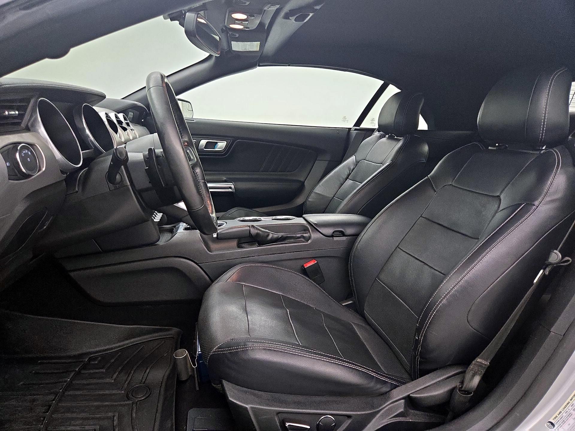 Thumbnail: 2019 Ford Mustang - 11