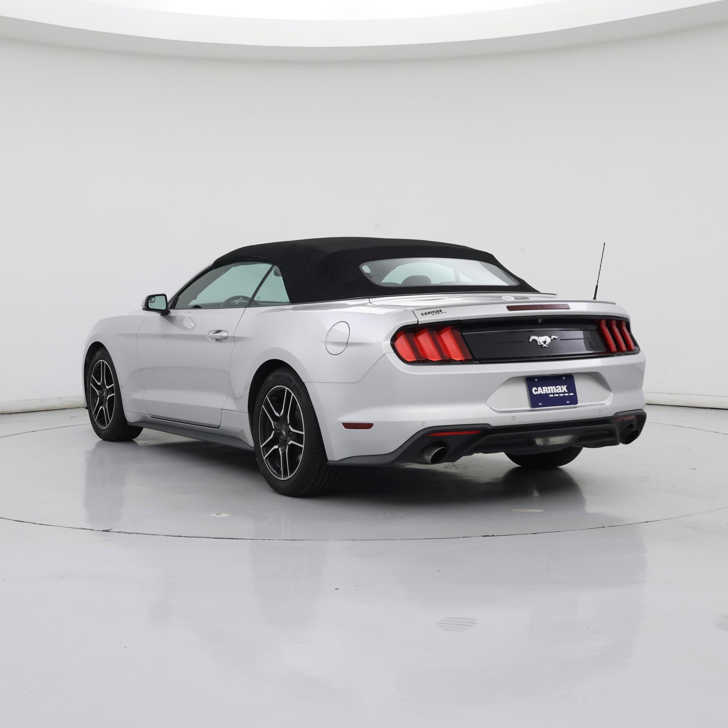 Thumbnail: 2019 Ford Mustang - 2
