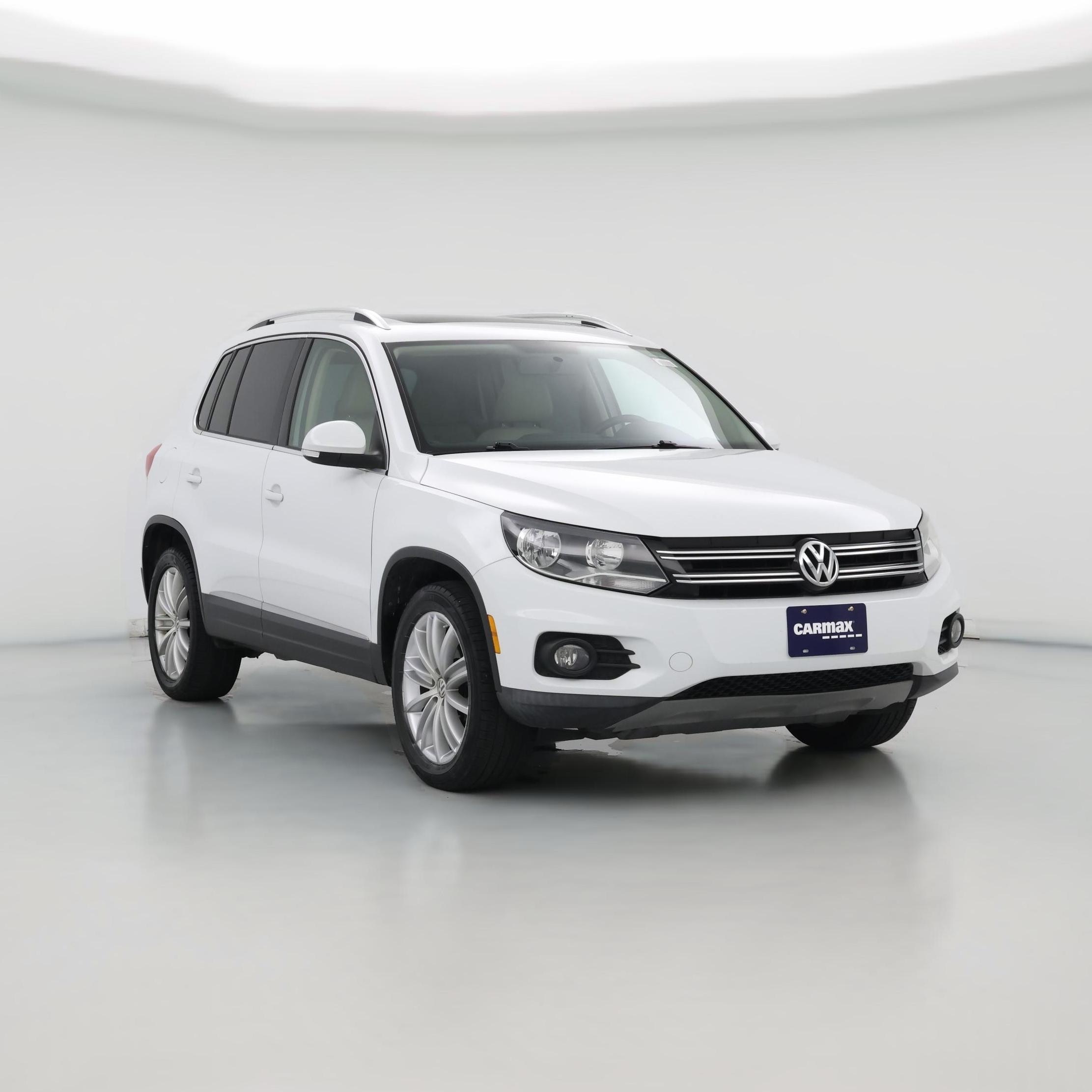 Thumbnail: 2015 Volkswagen Tiguan - 1