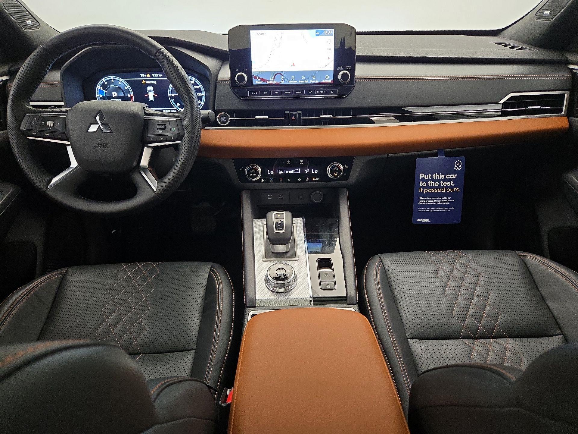 Thumbnail: 2022 Mitsubishi Outlander - 9