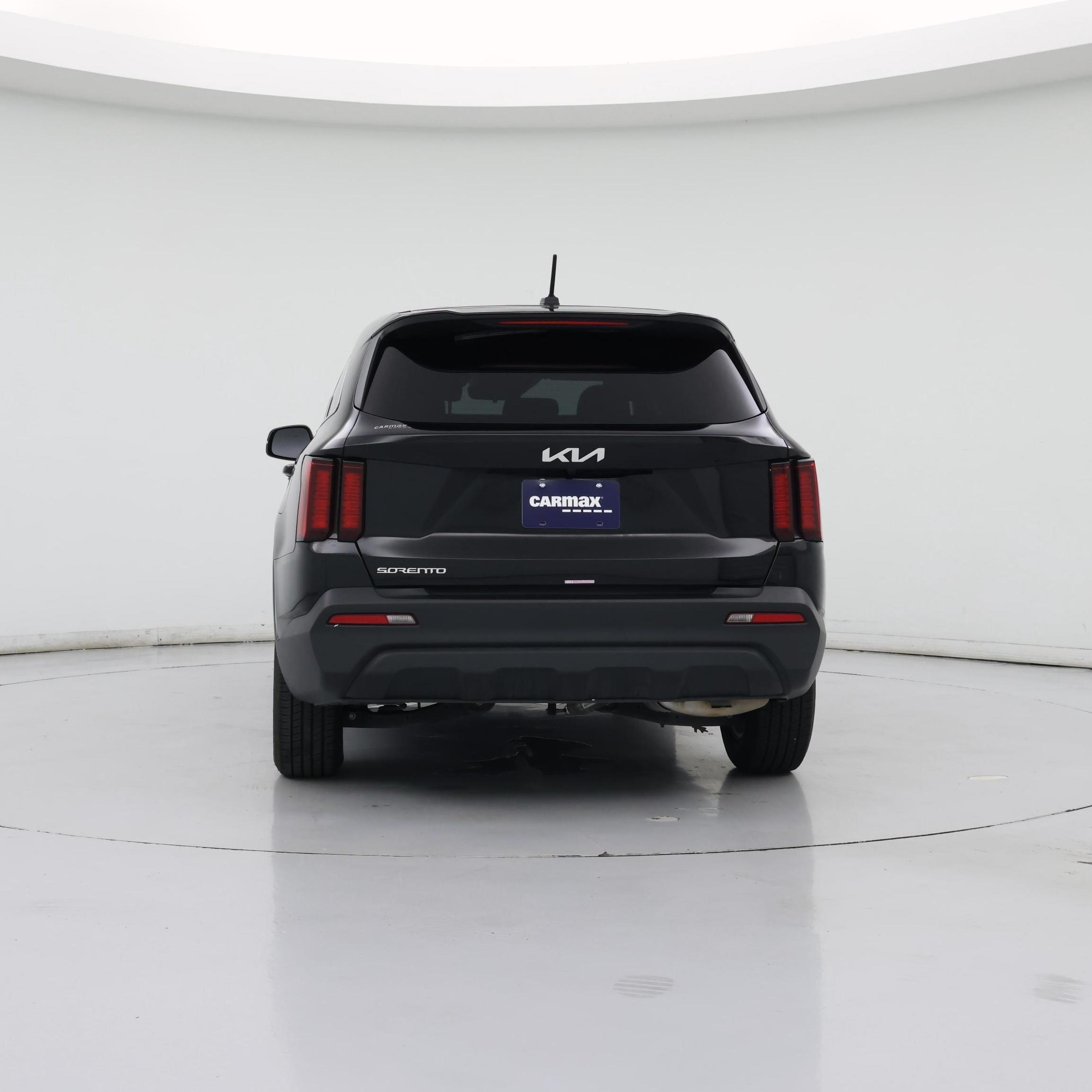 Thumbnail: 2023 Kia Sorento - 6