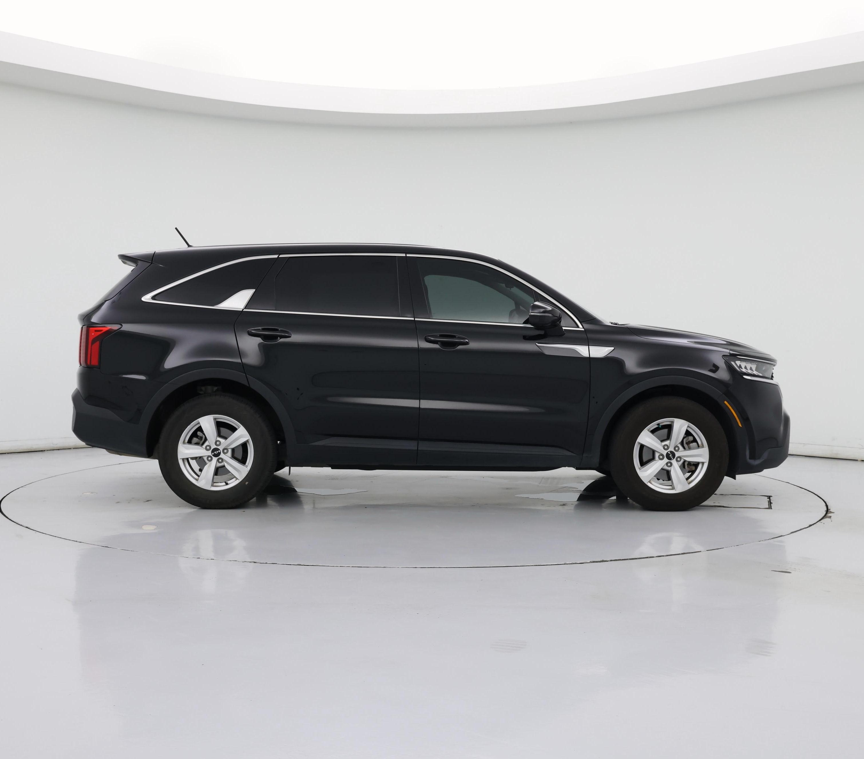 Thumbnail: 2023 Kia Sorento - 7