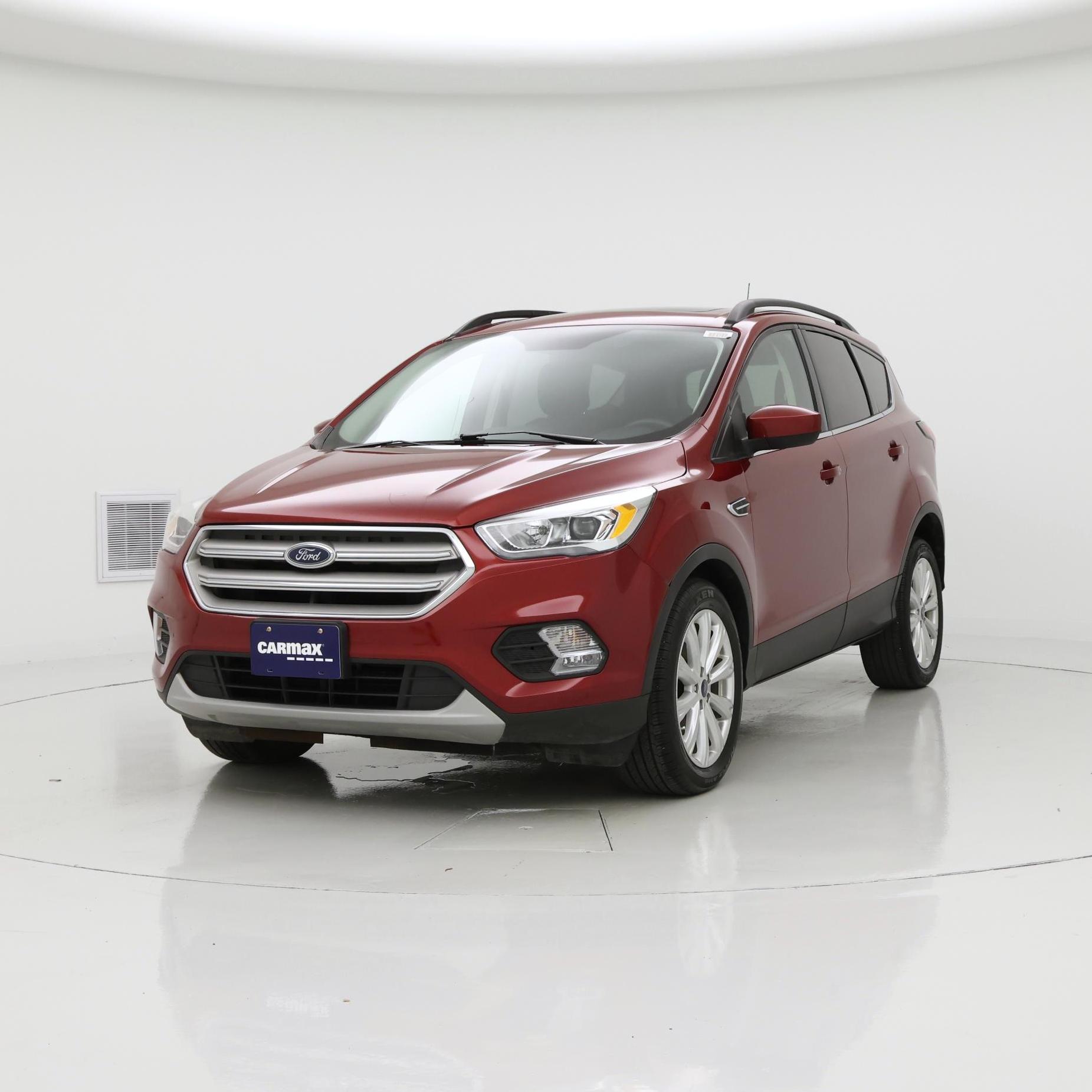 Thumbnail: 2019 Ford Escape - 4
