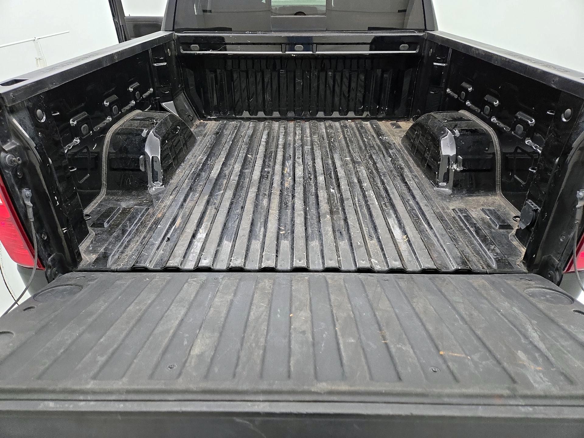 Thumbnail: 2021 Chevrolet Silverado 1500 - 20