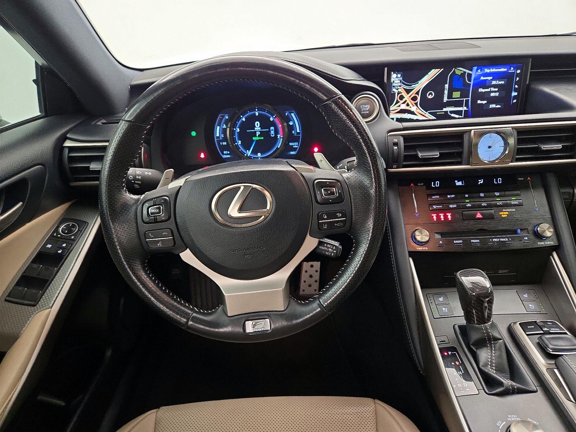 Thumbnail: 2018 Lexus IS - 10