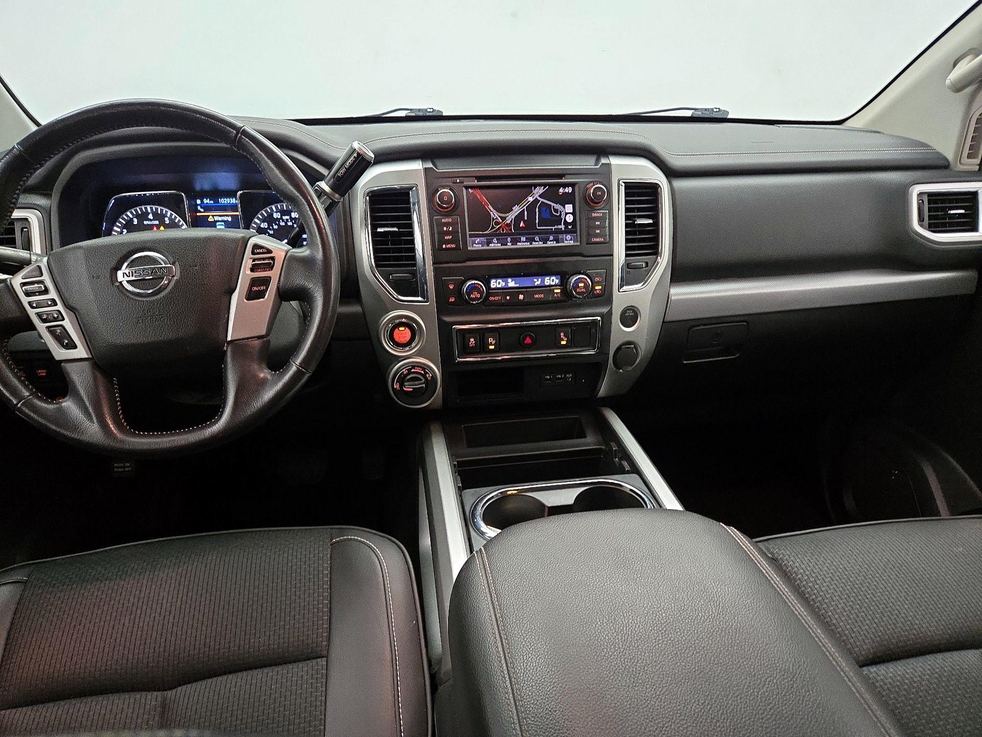 Thumbnail: 2019 Nissan Titan - 9