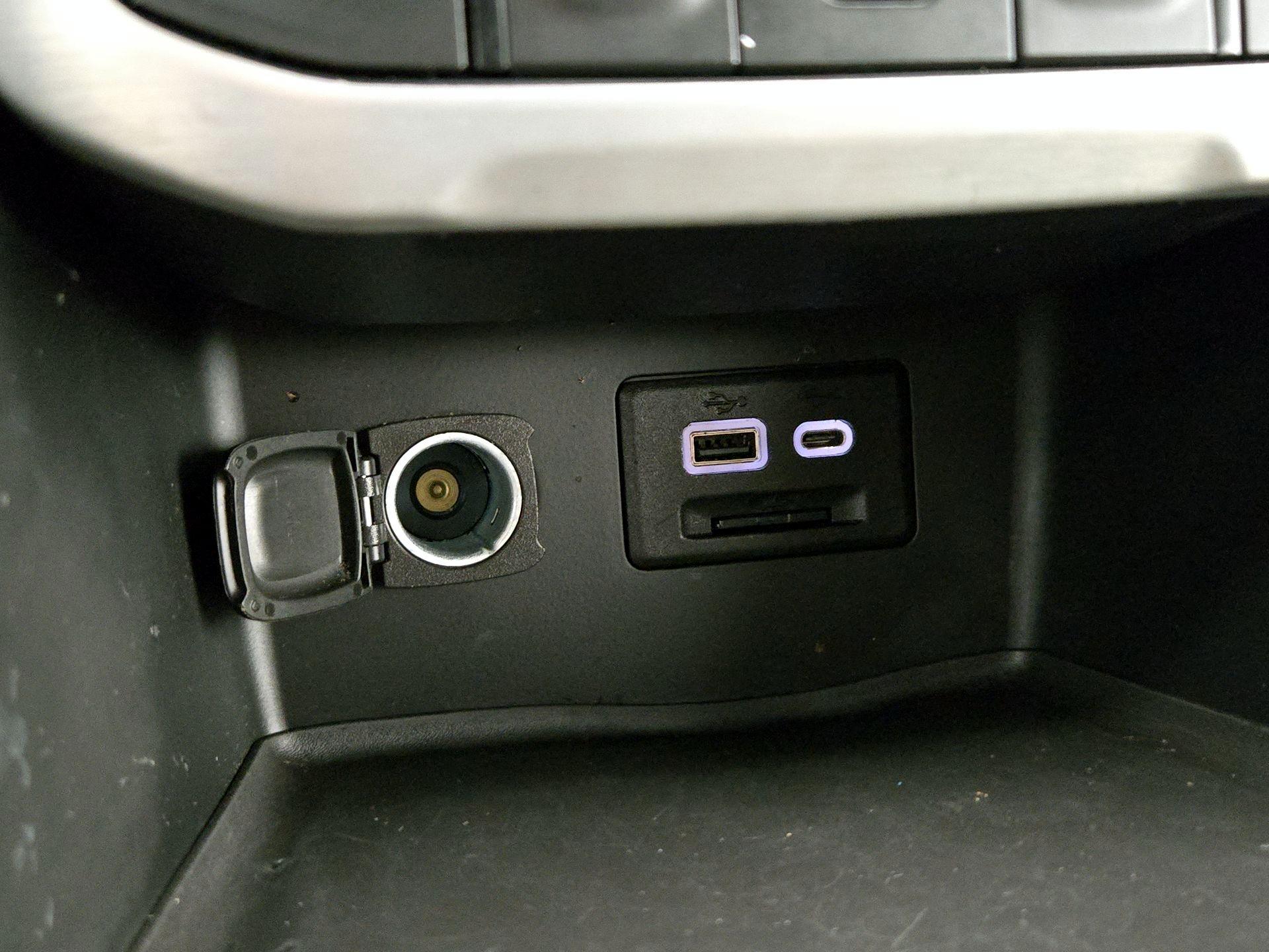 Thumbnail: 2022 GMC Acadia - 18