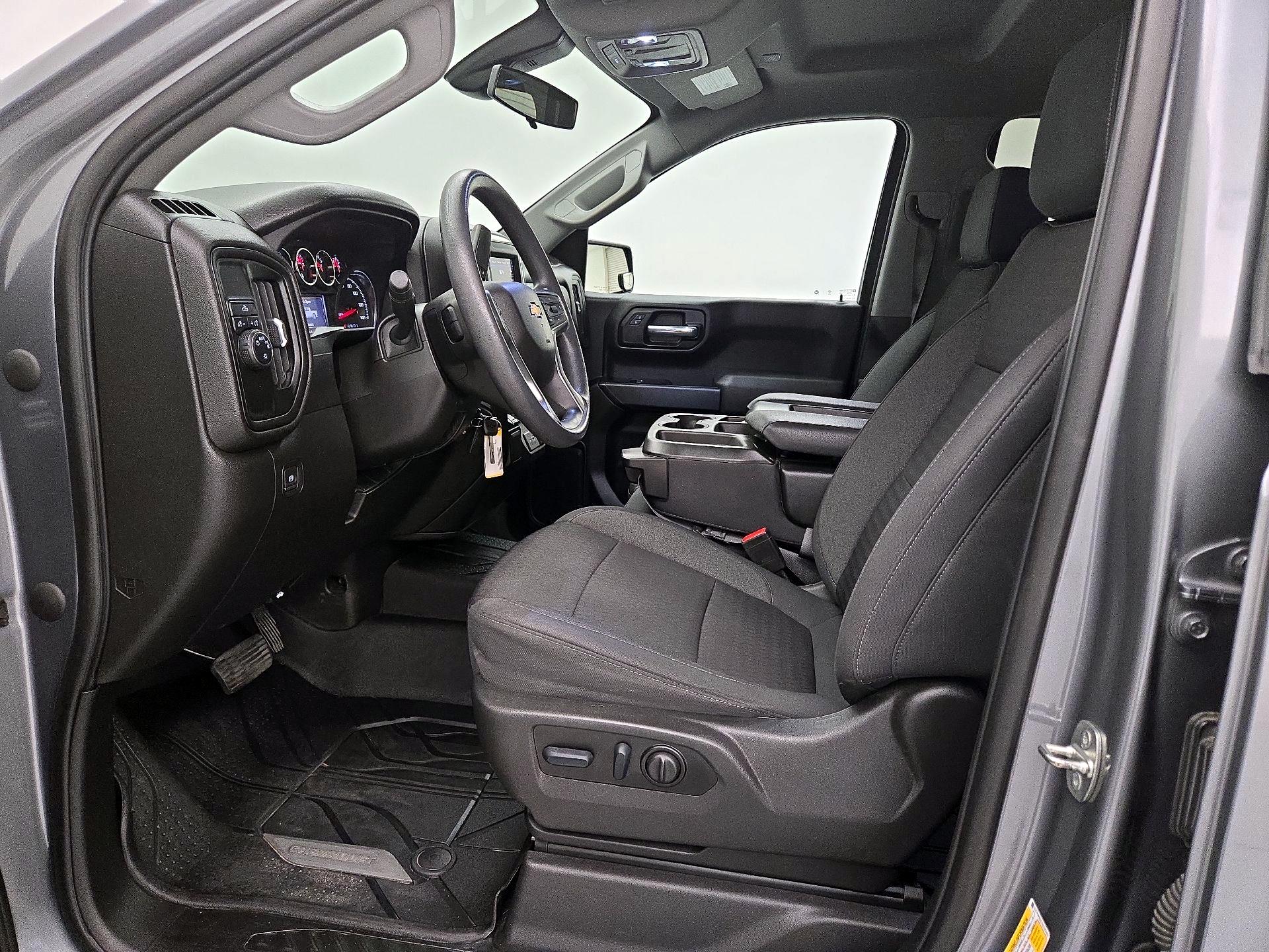 Thumbnail: 2022 Chevrolet Silverado 1500 - 11