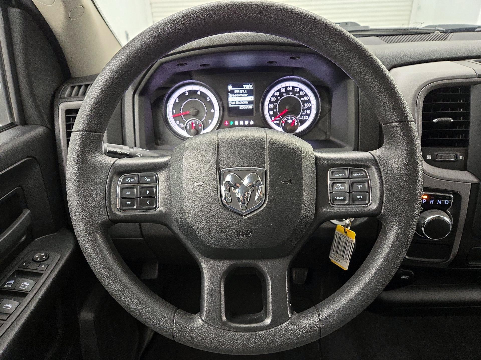 Thumbnail: 2023 RAM 1500 Classic - 10