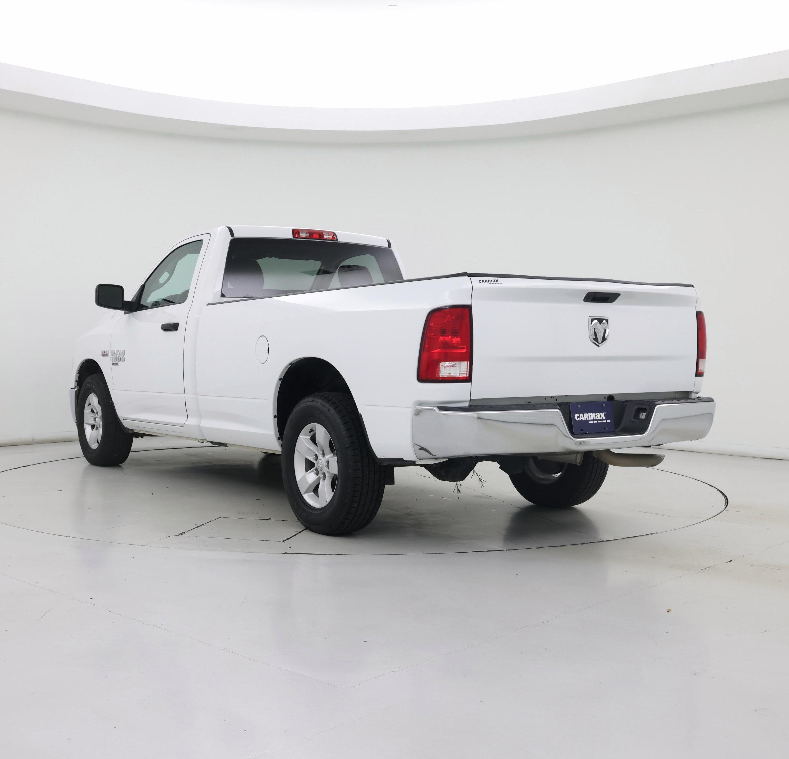 Thumbnail: 2022 RAM 1500 Classic - 2