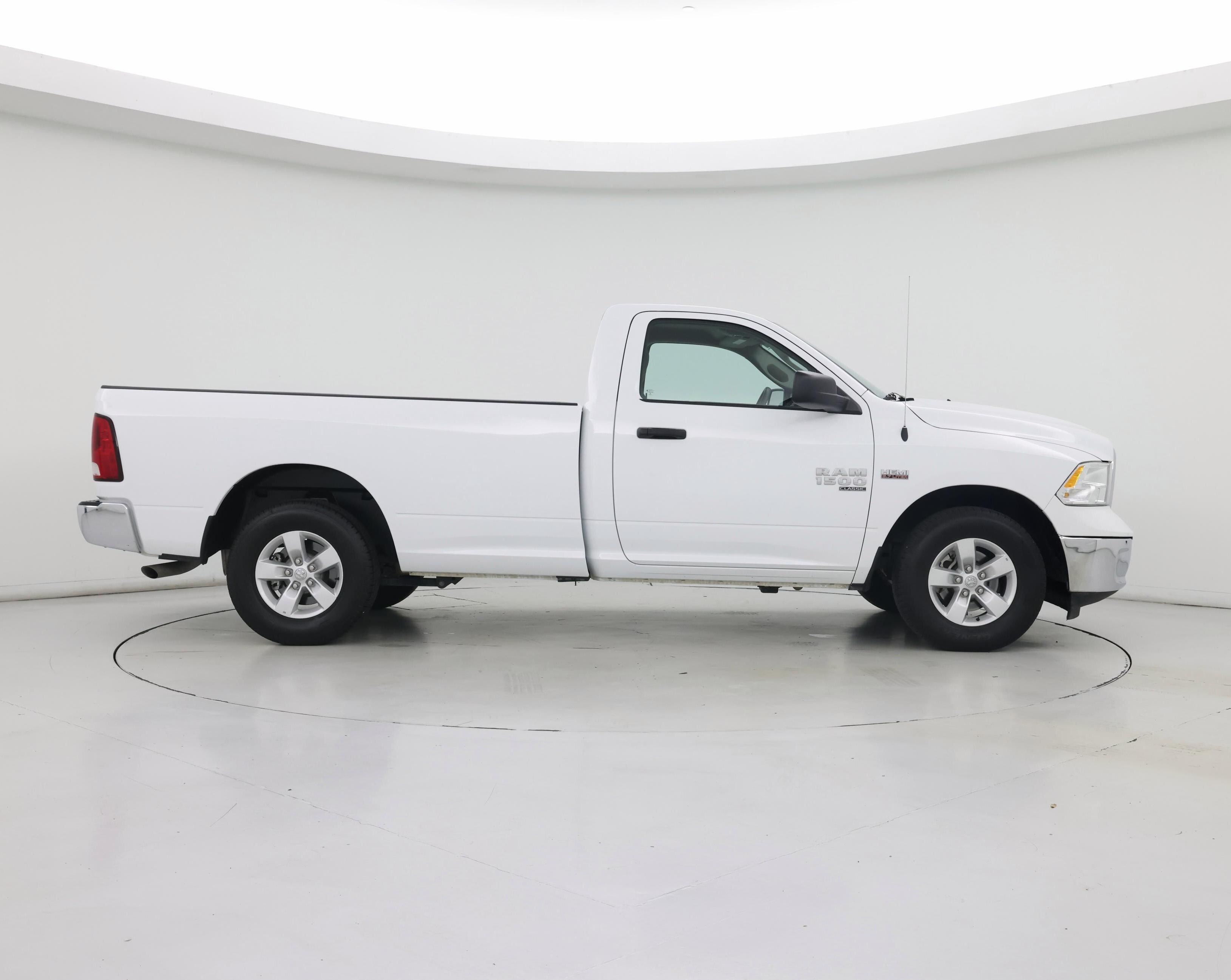 Thumbnail: 2022 RAM 1500 Classic - 7