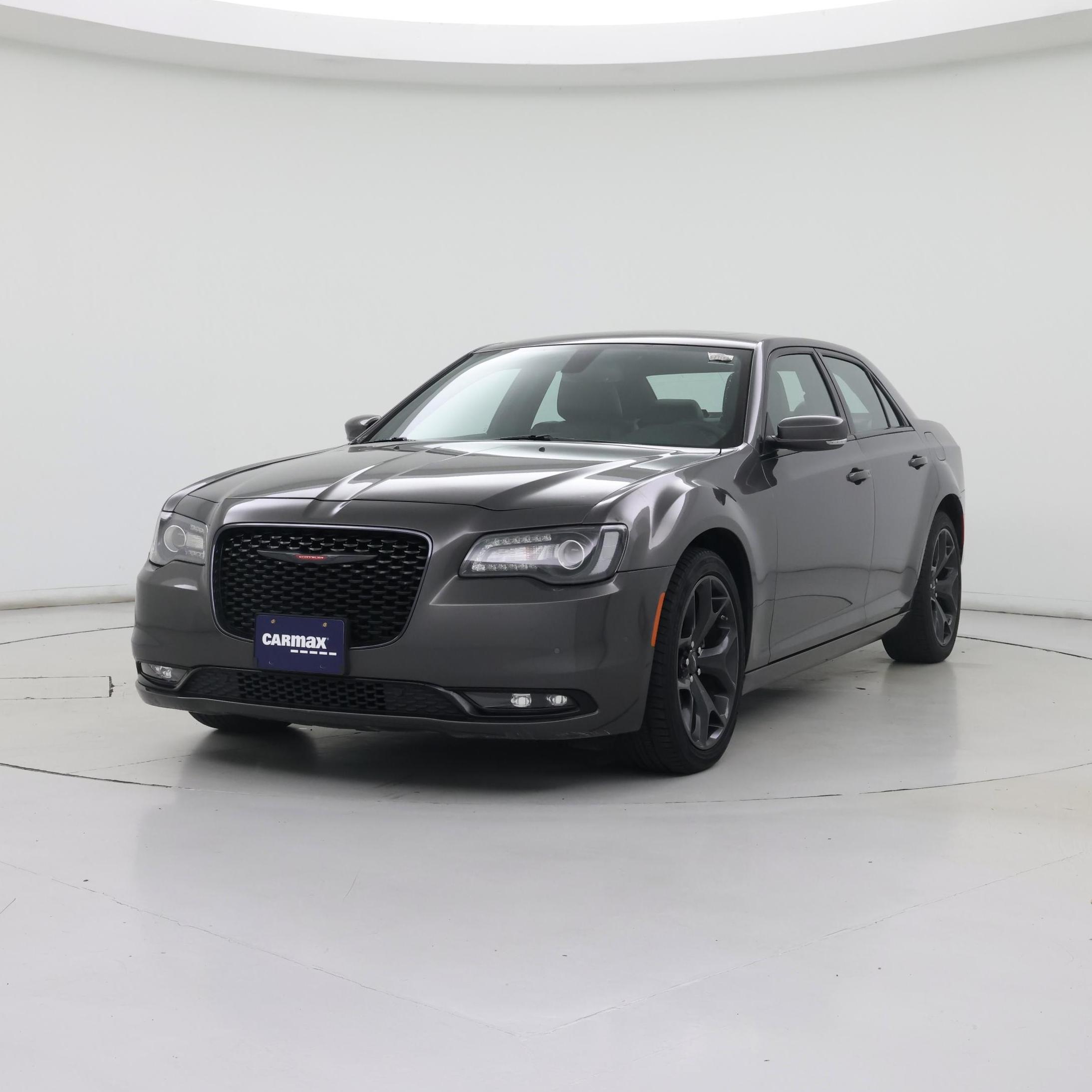 Thumbnail: 2022 Chrysler 300 - 4
