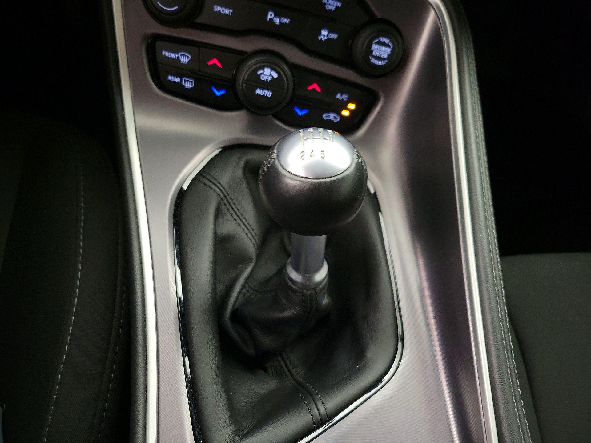 Thumbnail: 2019 Dodge Challenger - 17