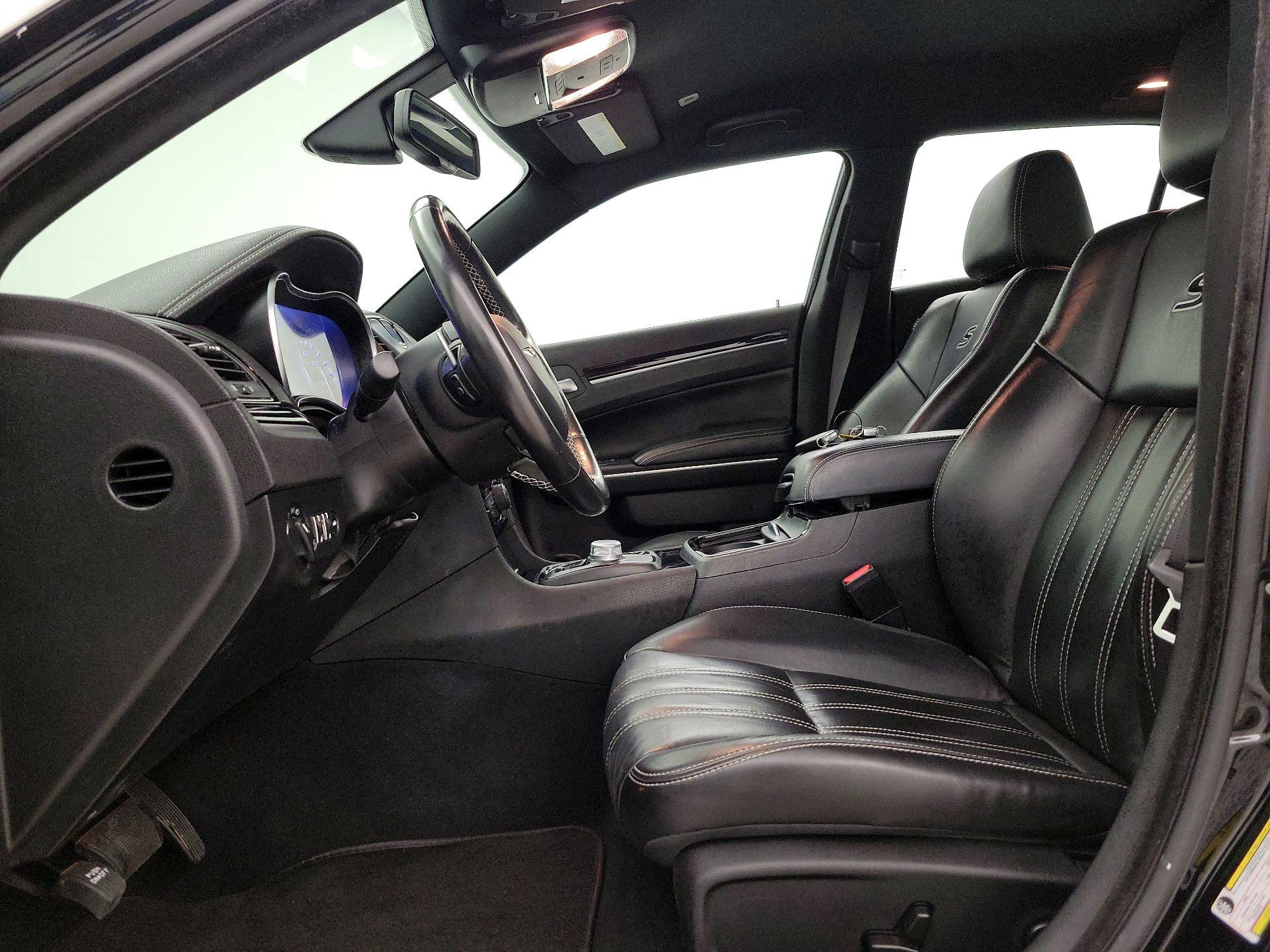 Thumbnail: 2021 Chrysler 300 - 11
