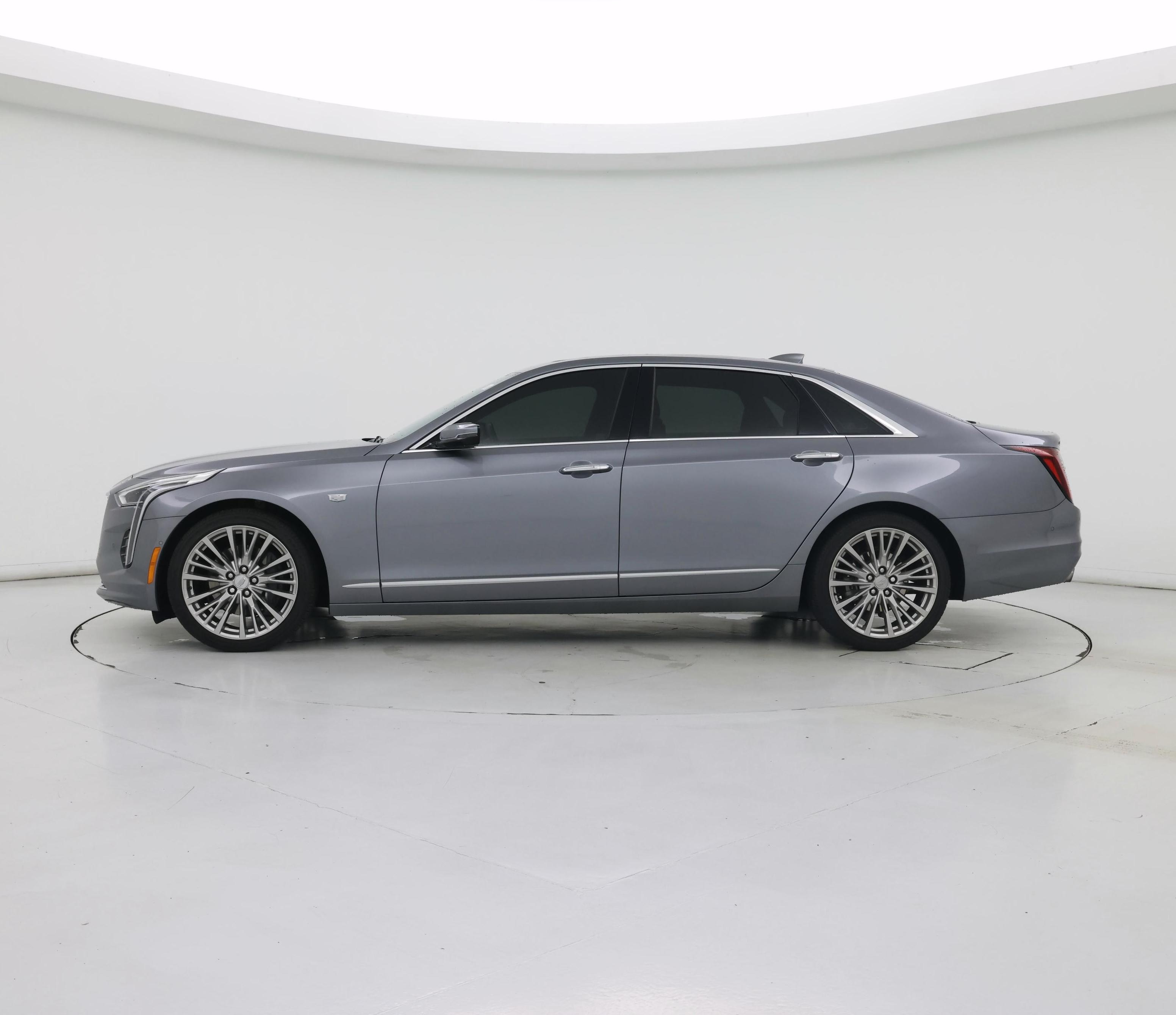 Thumbnail: 2019 Cadillac CT6 - 3