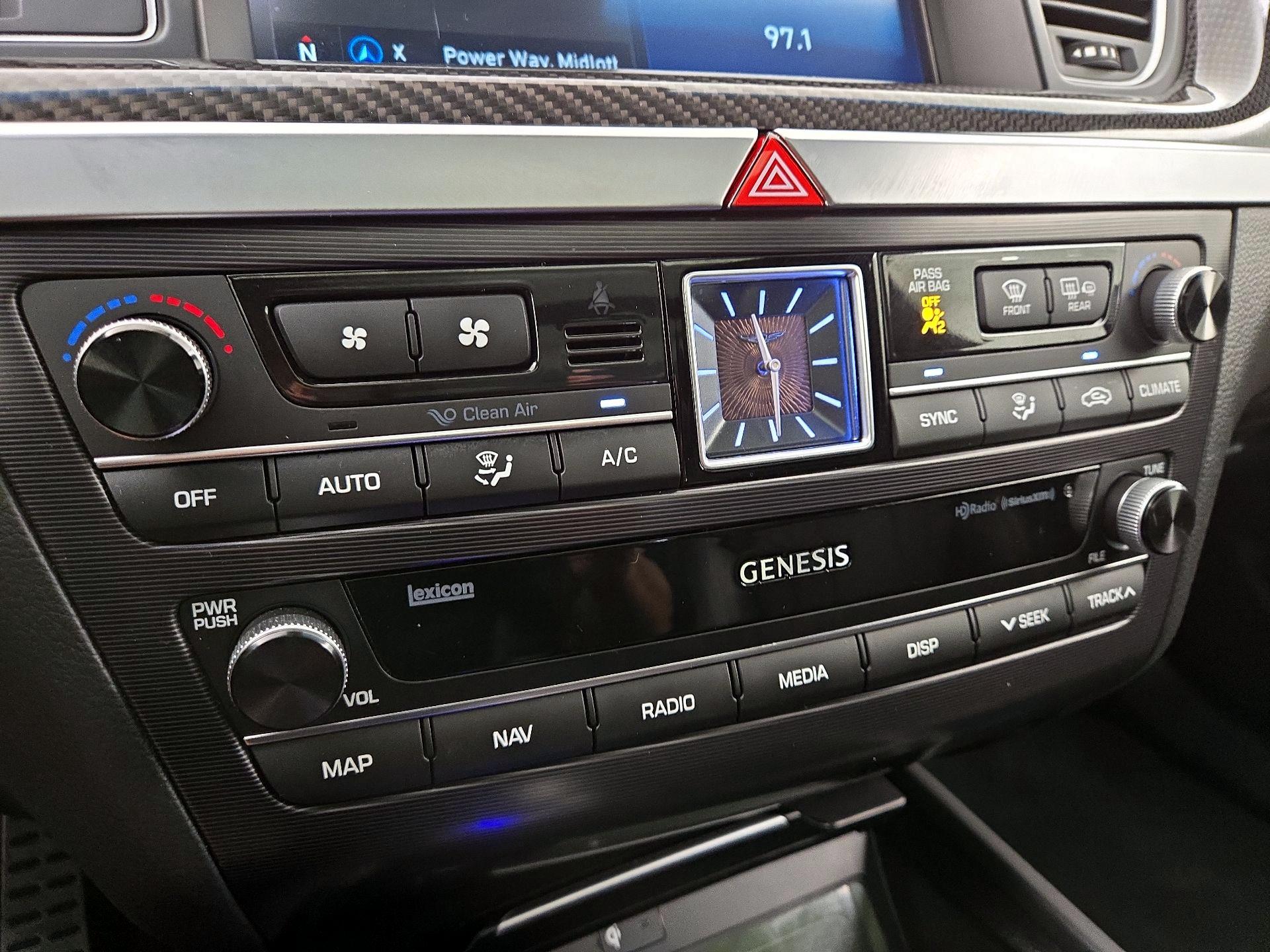 Thumbnail: 2020 Genesis G80 - 17