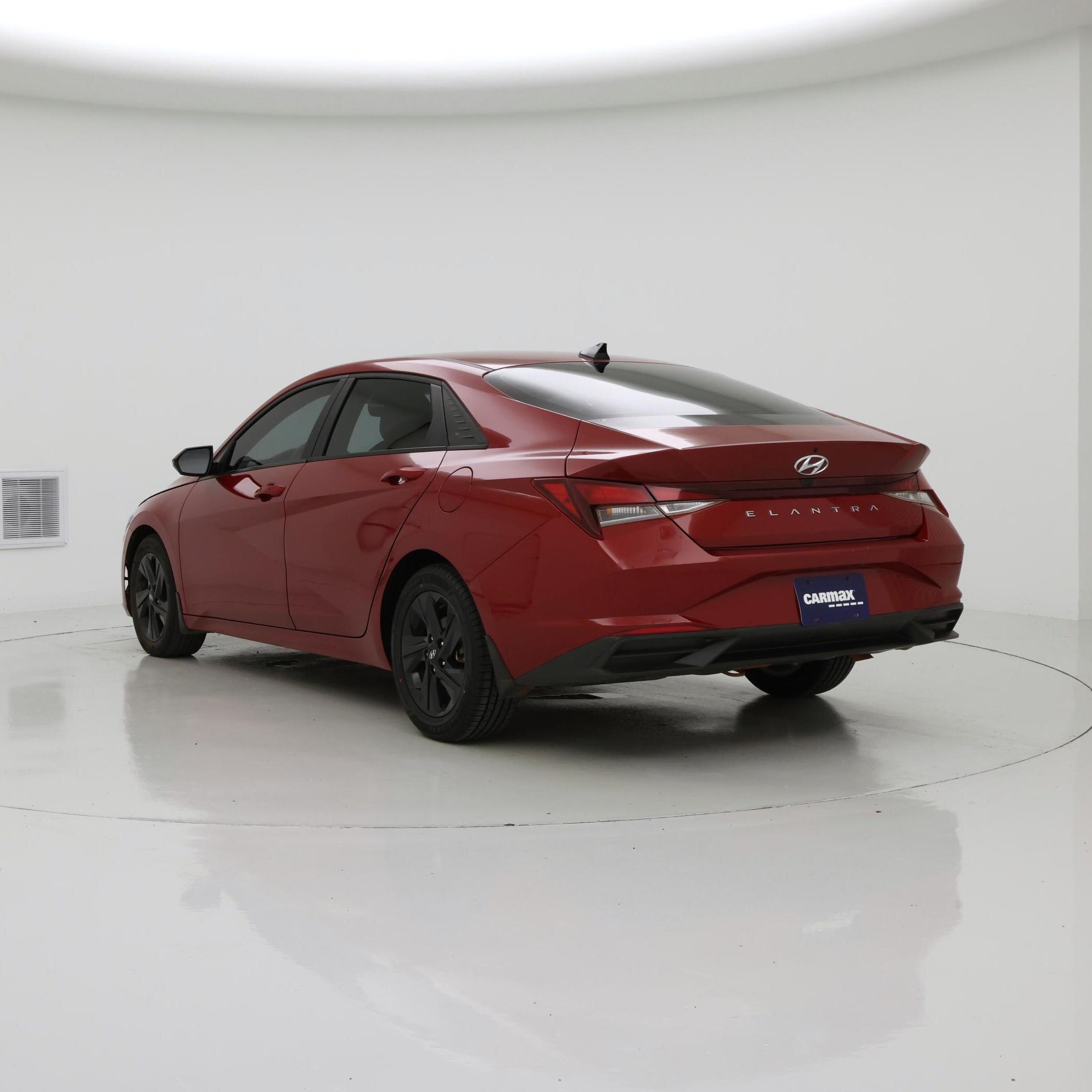 Thumbnail: 2023 Hyundai Elantra - 2