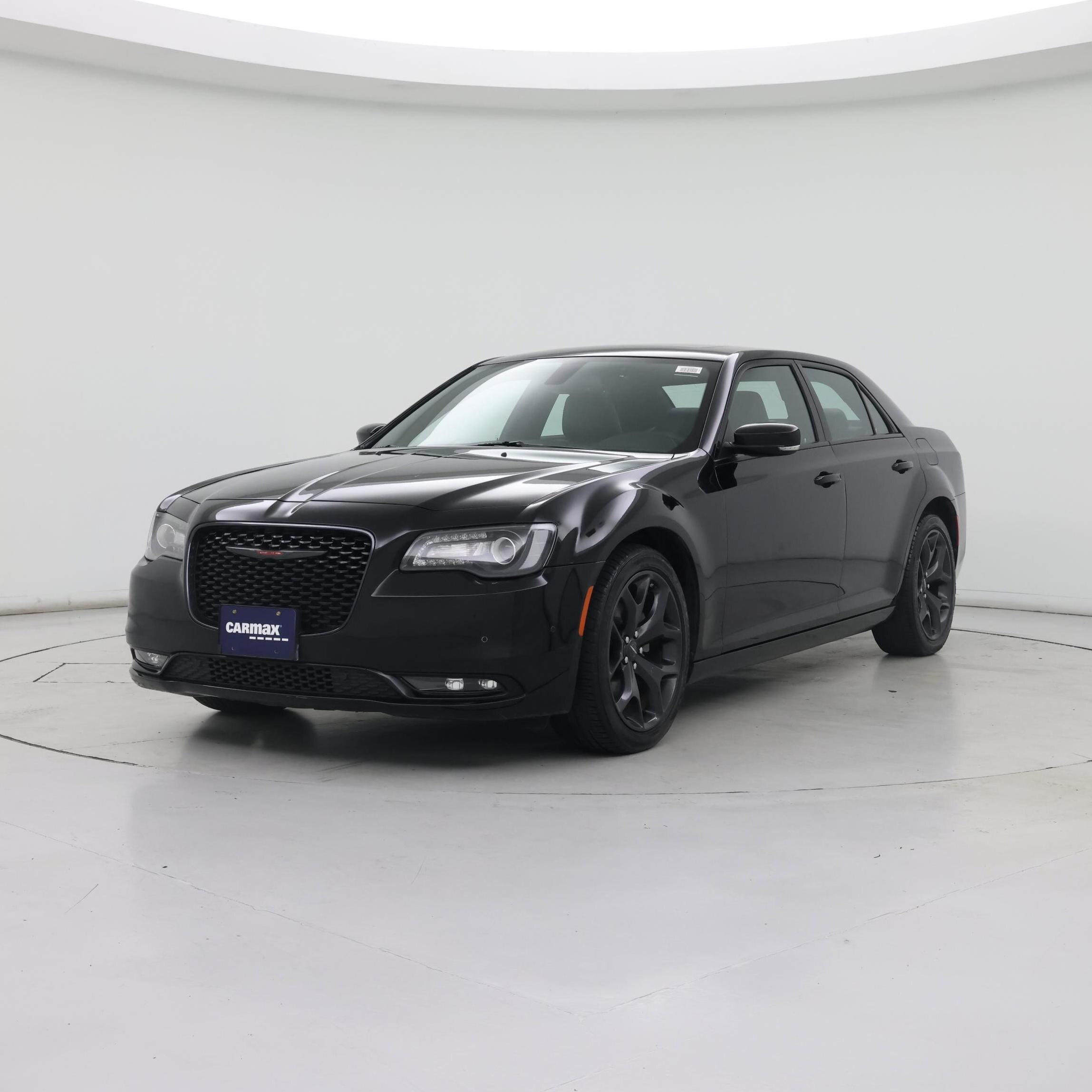 Thumbnail: 2022 Chrysler 300 - 4