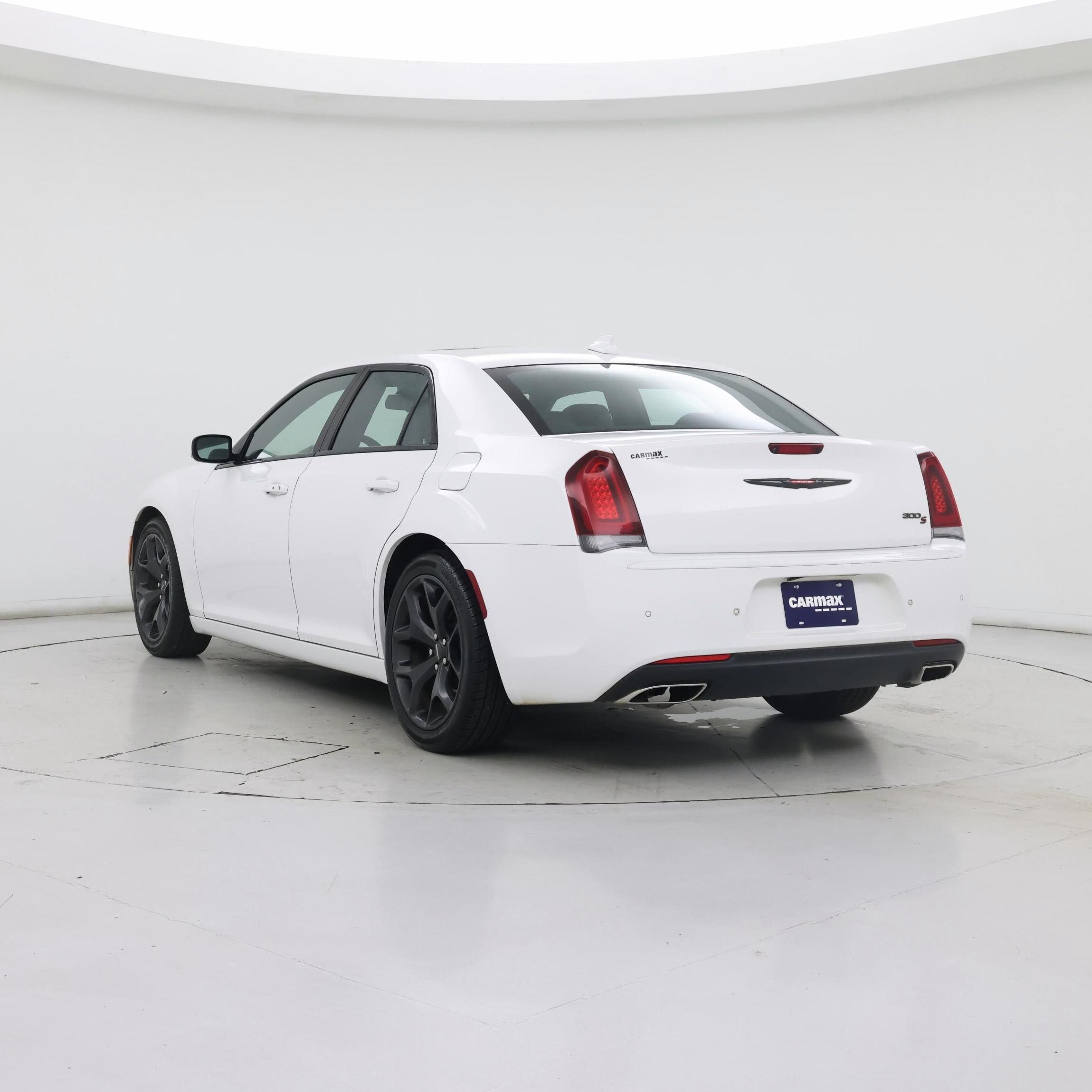 Thumbnail: 2021 Chrysler 300 - 2