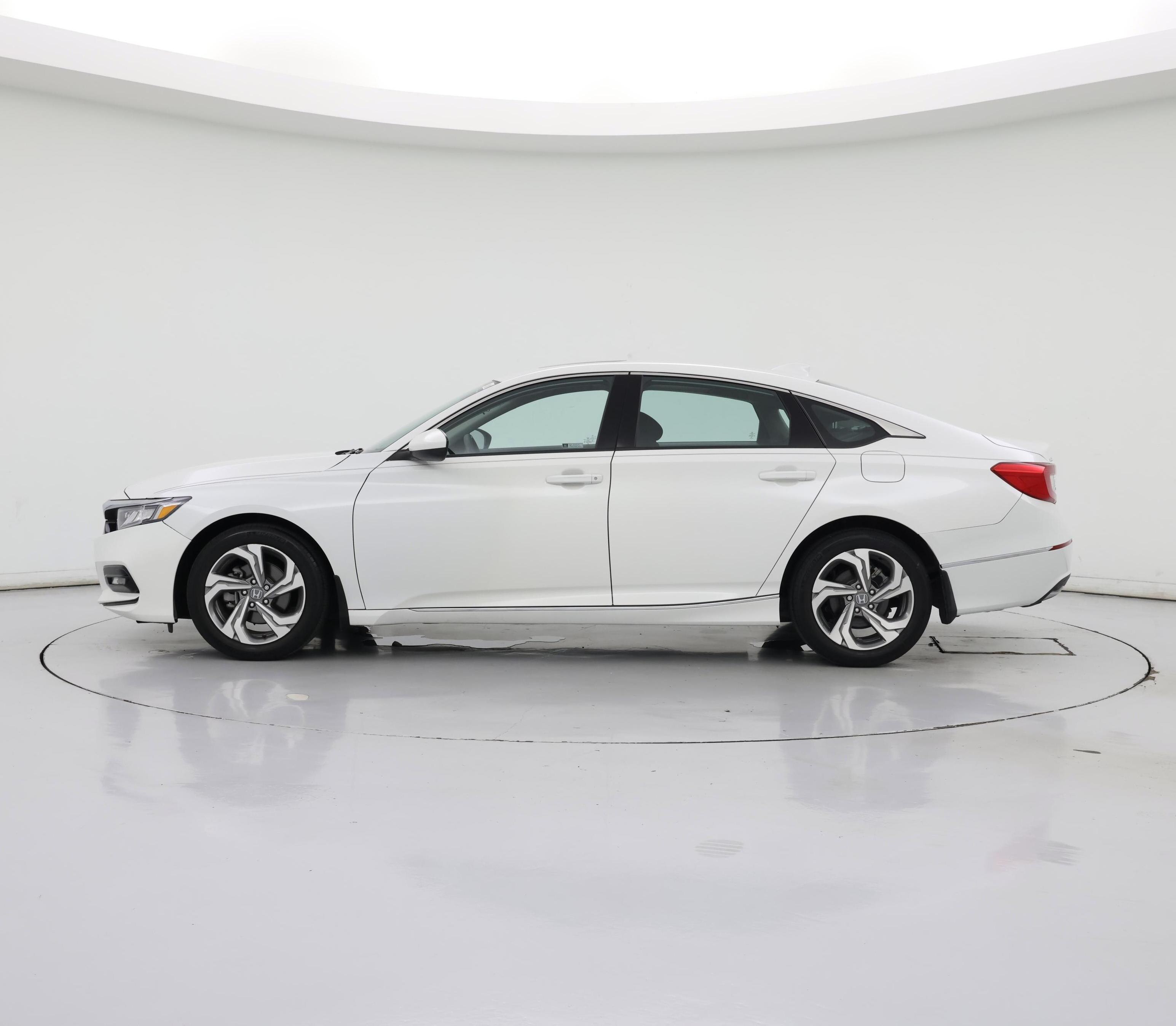 Thumbnail: 2018 Honda Accord - 3