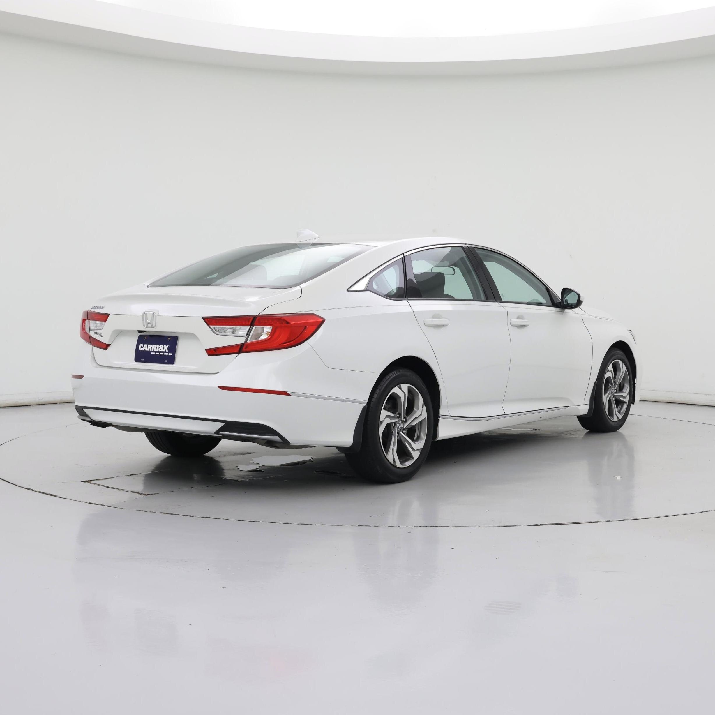Thumbnail: 2018 Honda Accord - 8