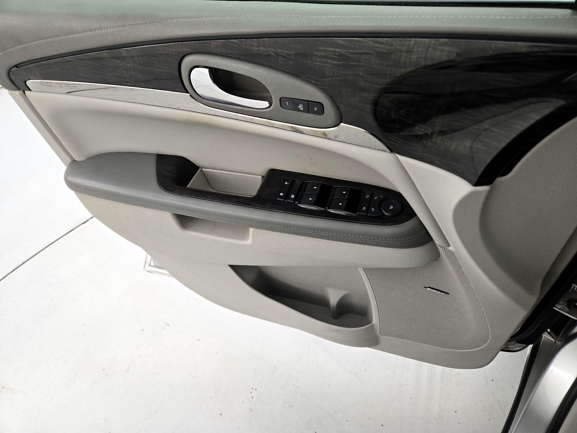 Thumbnail: 2015 Buick Enclave - 12
