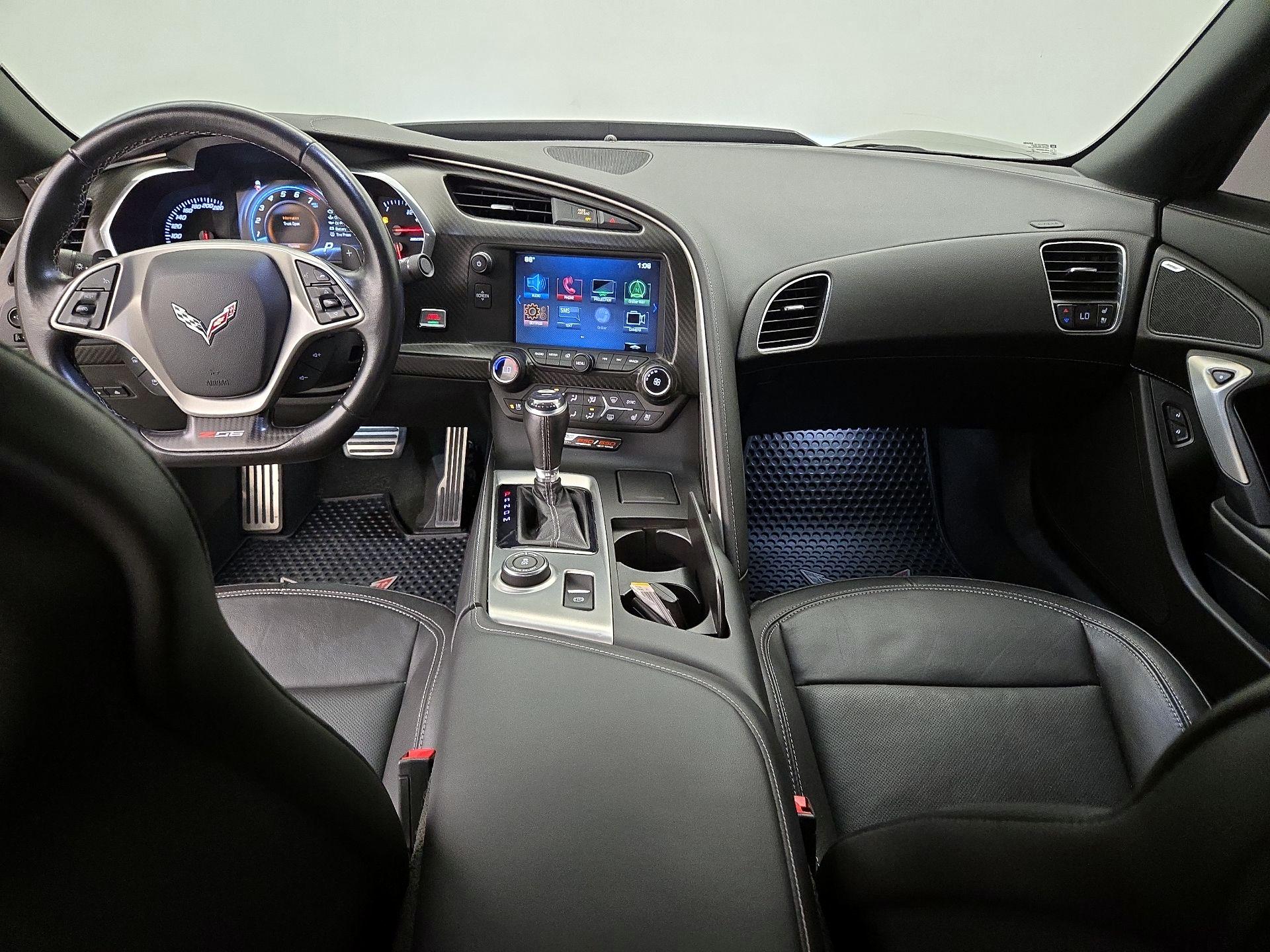 Thumbnail: 2017 Chevrolet Corvette - 9