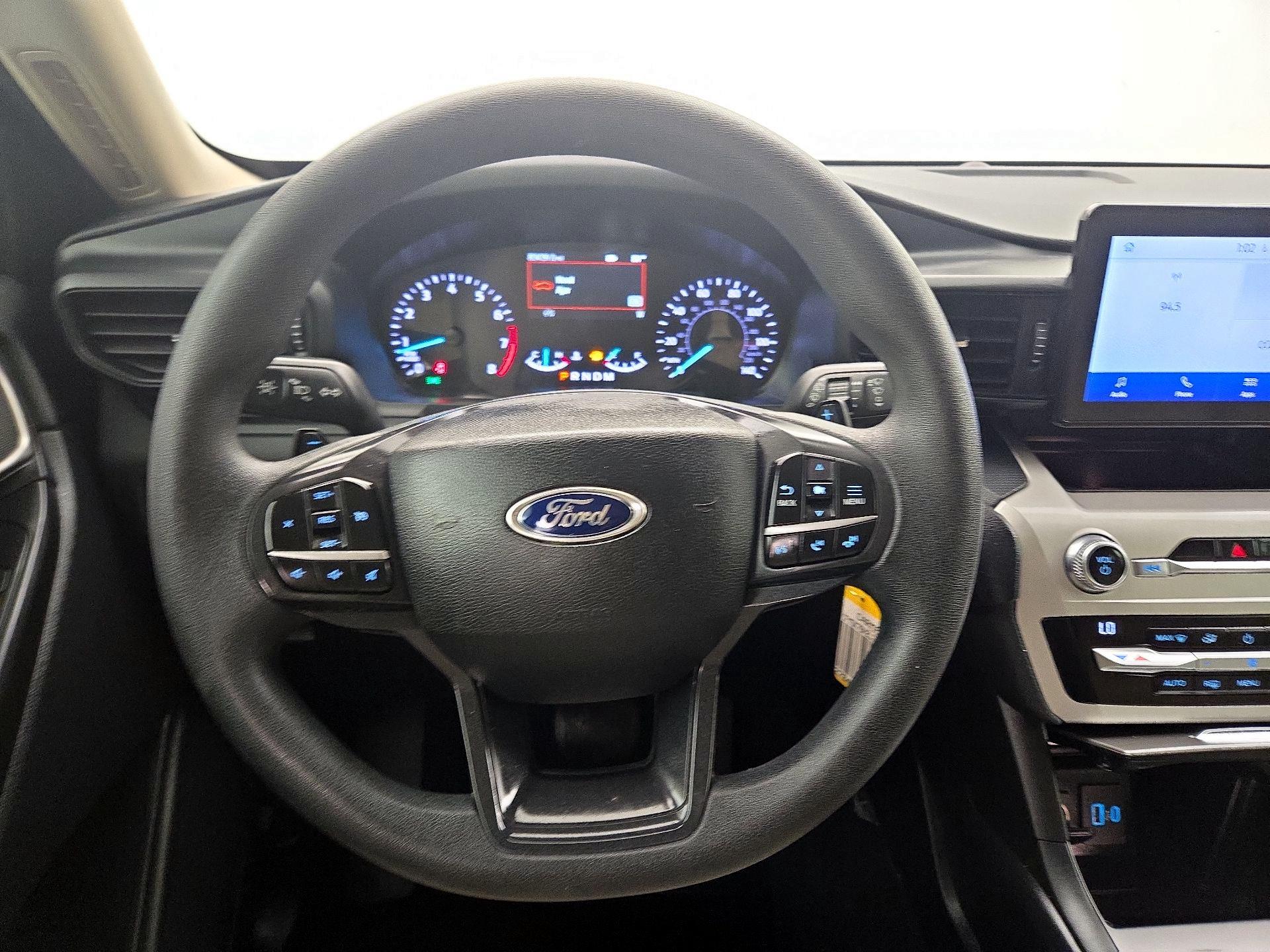 Thumbnail: 2020 Ford Explorer - 10