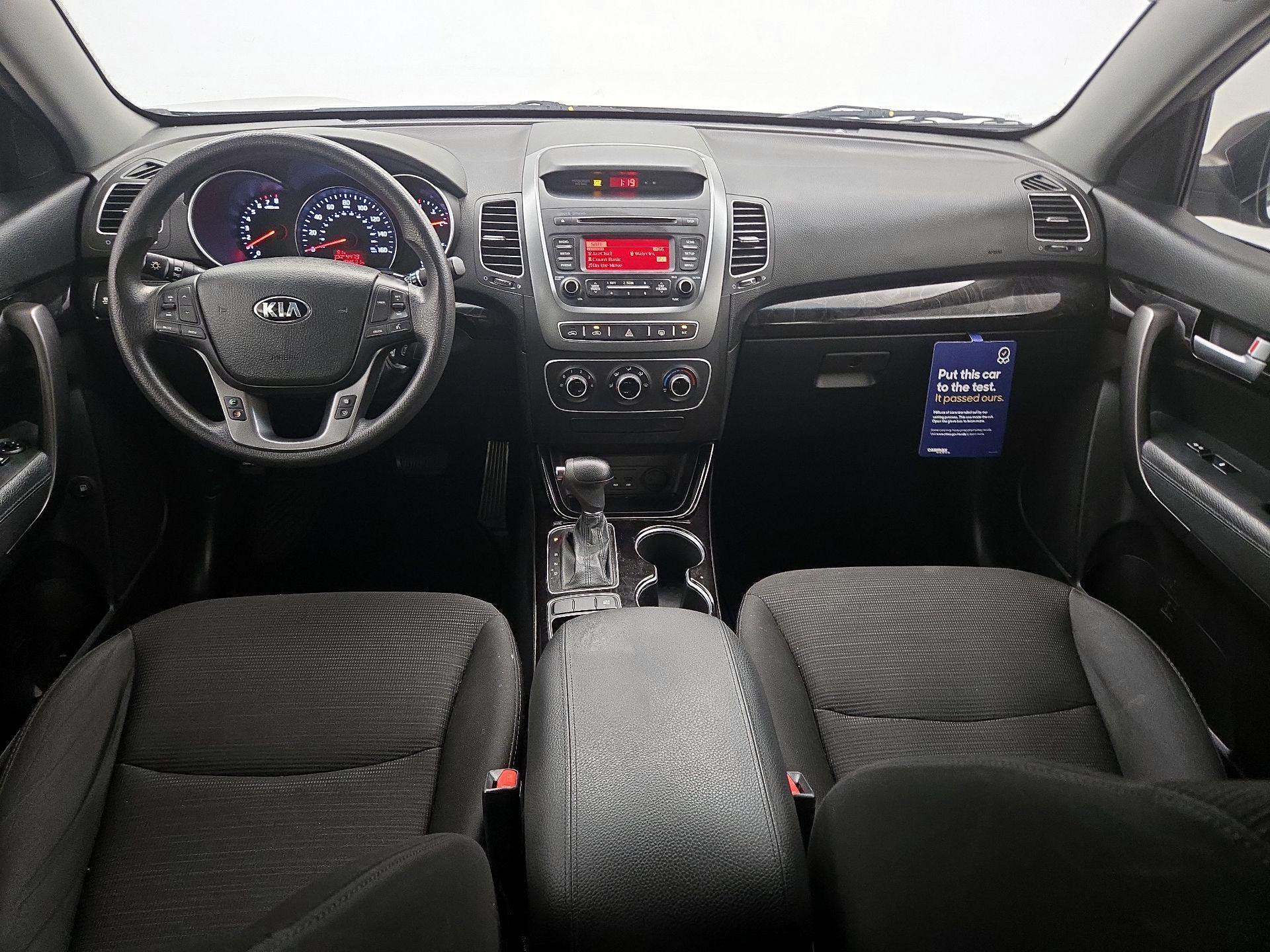Thumbnail: 2015 Kia Sorento - 9
