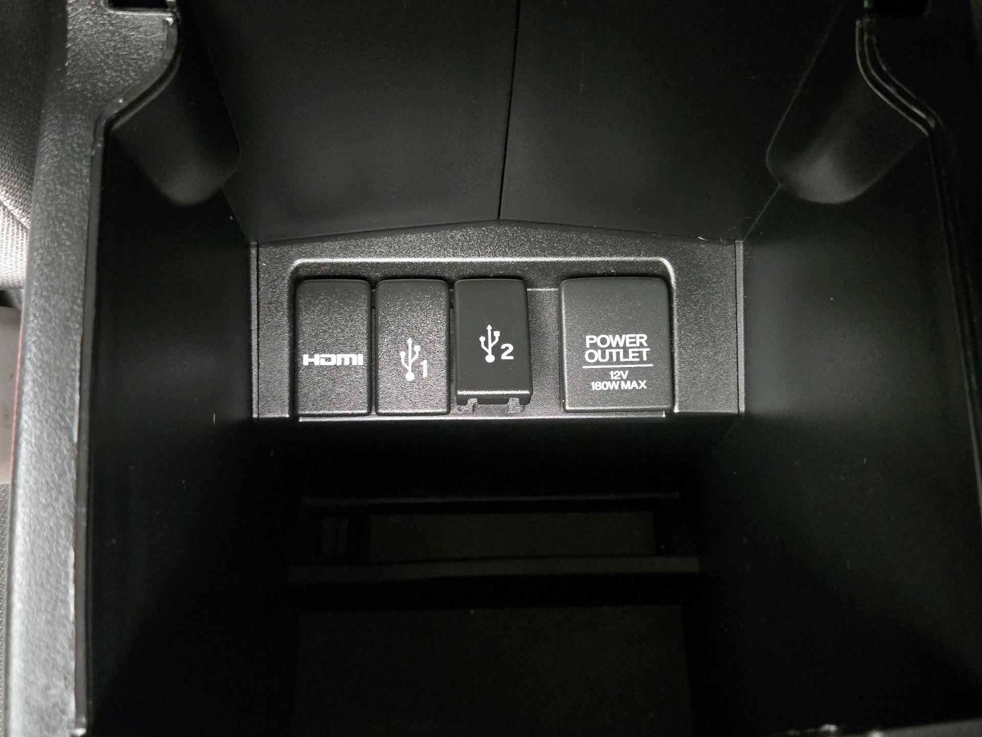 Thumbnail: 2015 Honda CR-V - 18