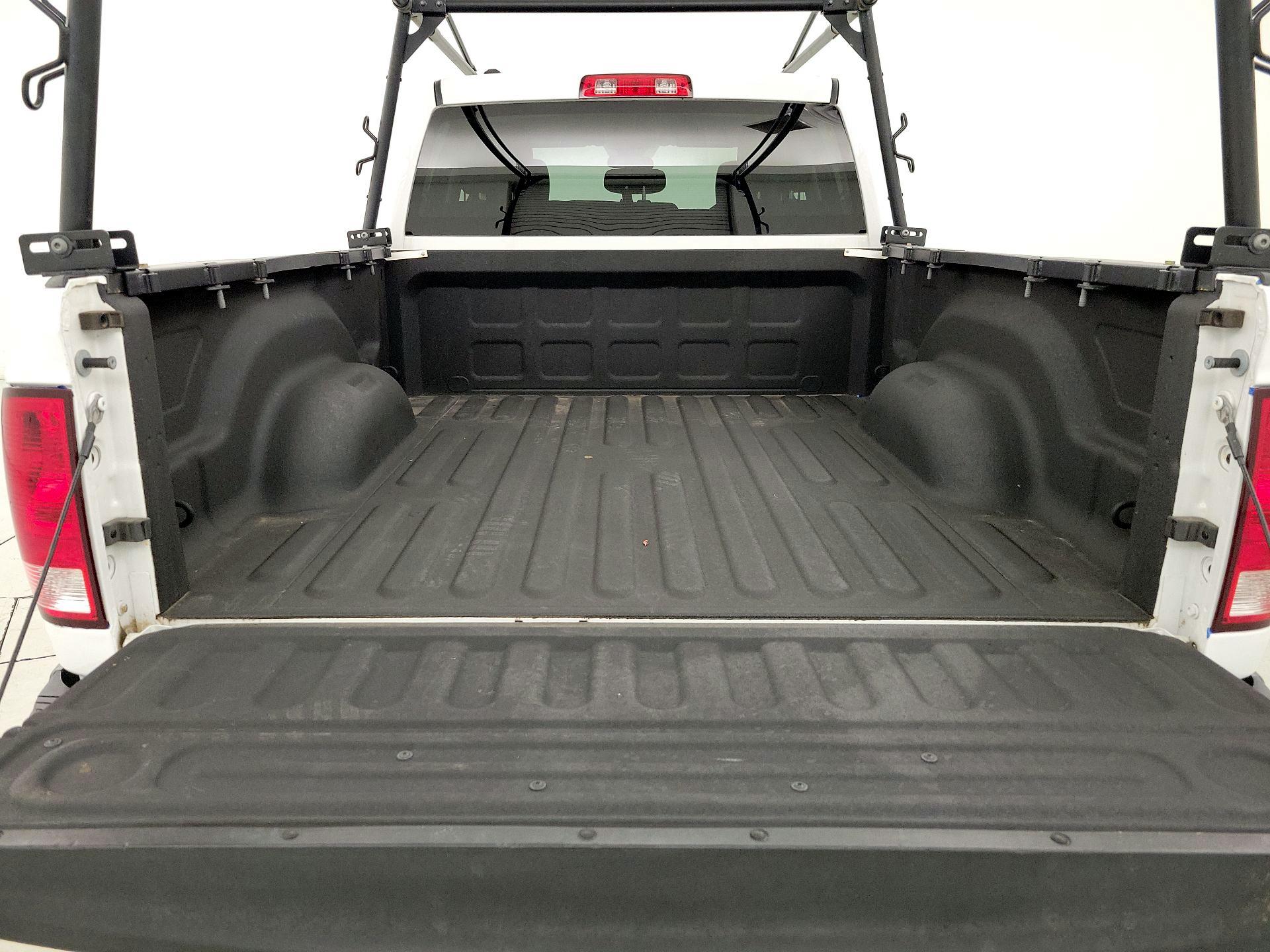 Thumbnail: 2022 RAM 1500 Classic - 20