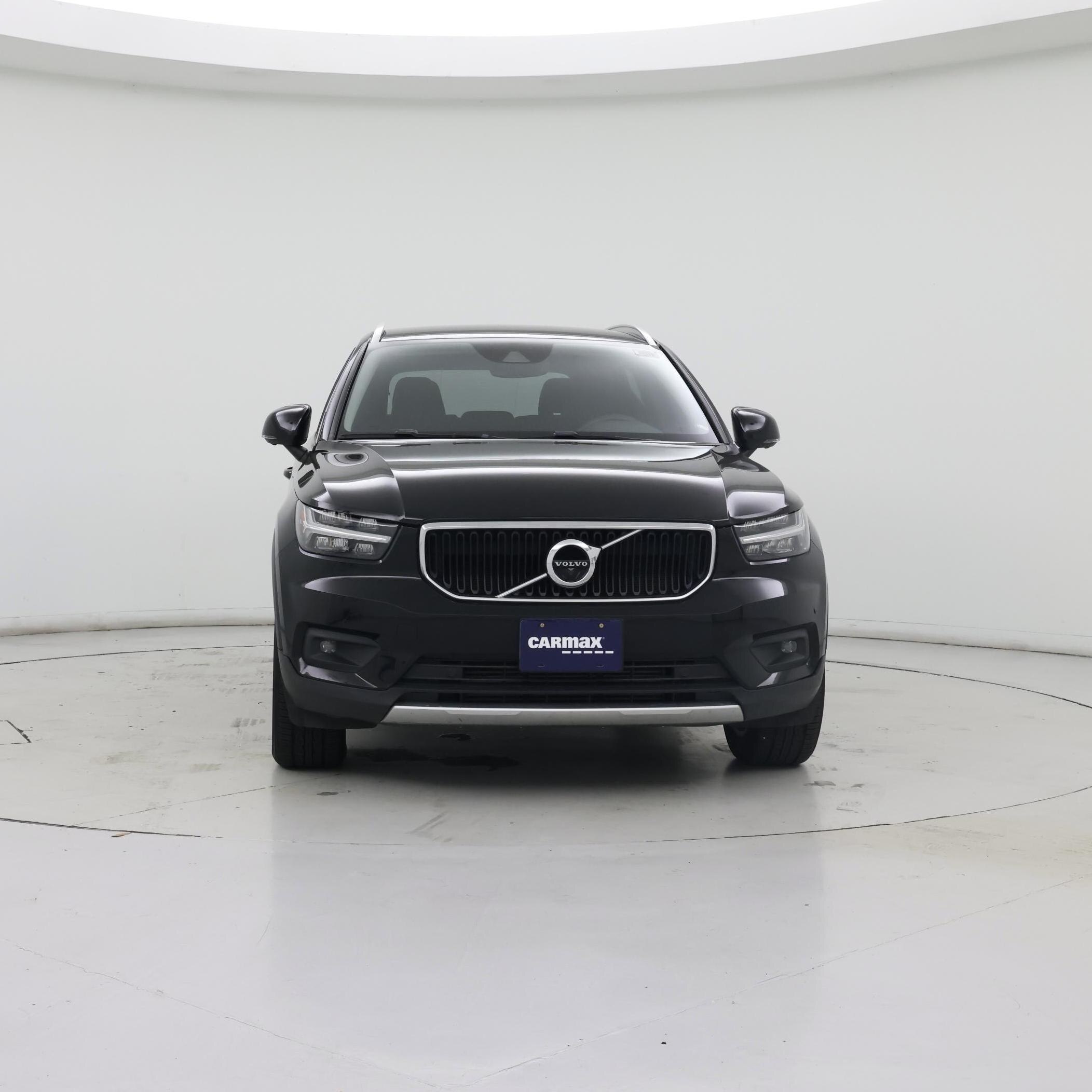 Thumbnail: 2022 Volvo XC40 - 5