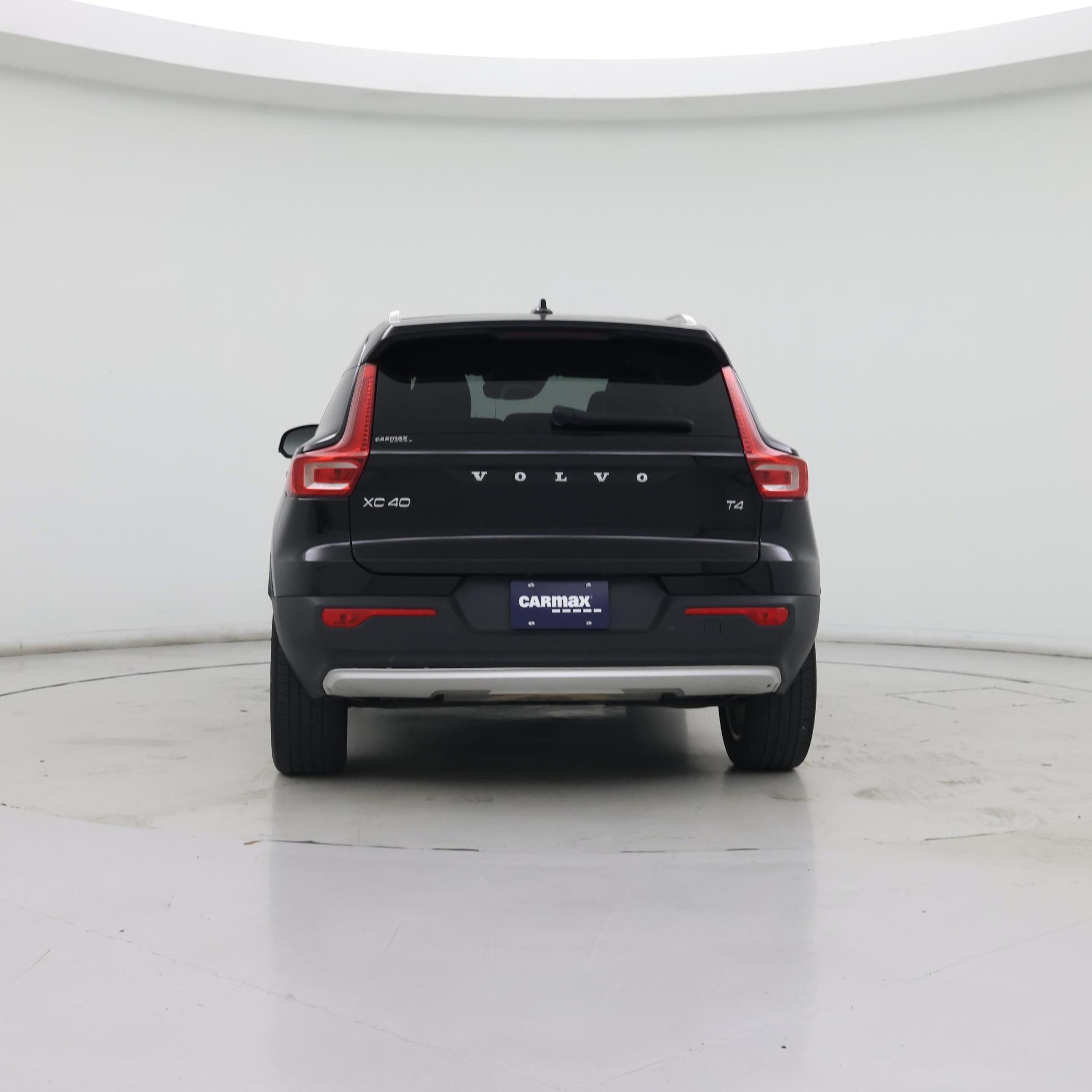 Thumbnail: 2022 Volvo XC40 - 6