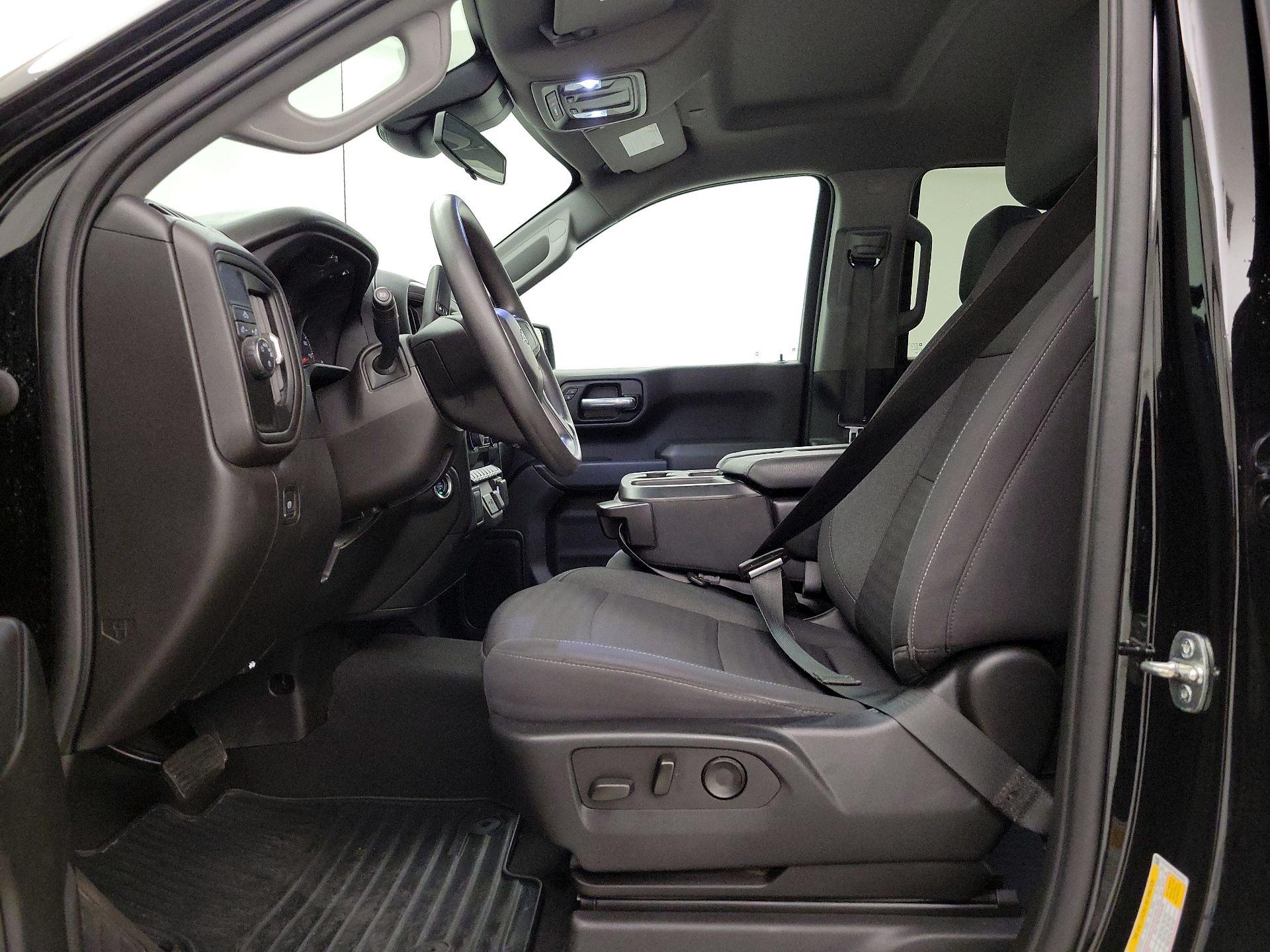 Thumbnail: 2022 Chevrolet Silverado 1500 - 11
