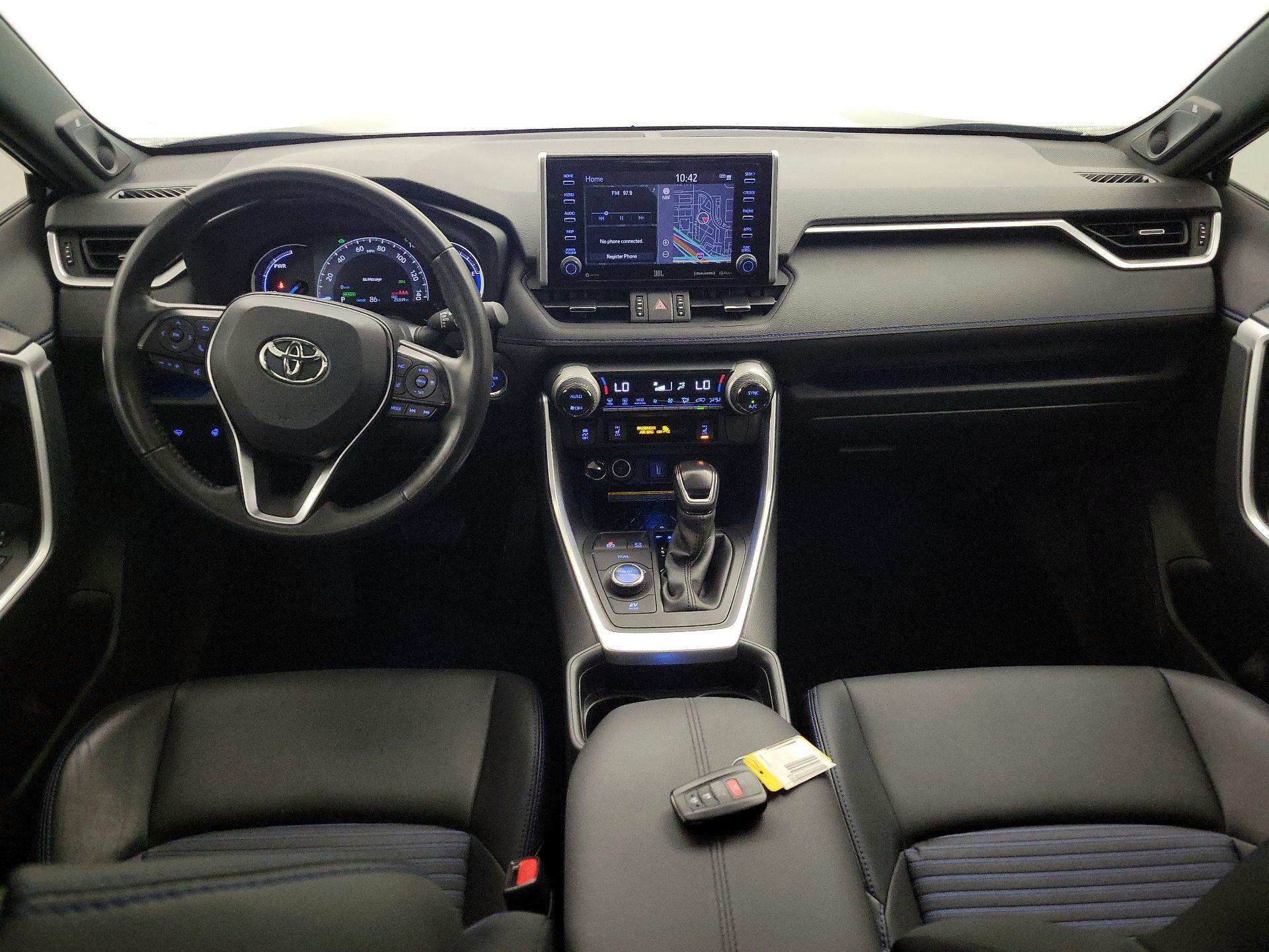 Thumbnail: 2021 Toyota RAV4 - 9