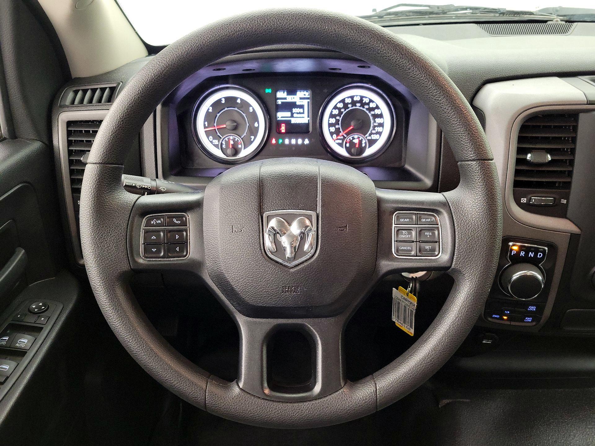 Thumbnail: 2022 RAM 1500 Classic - 10