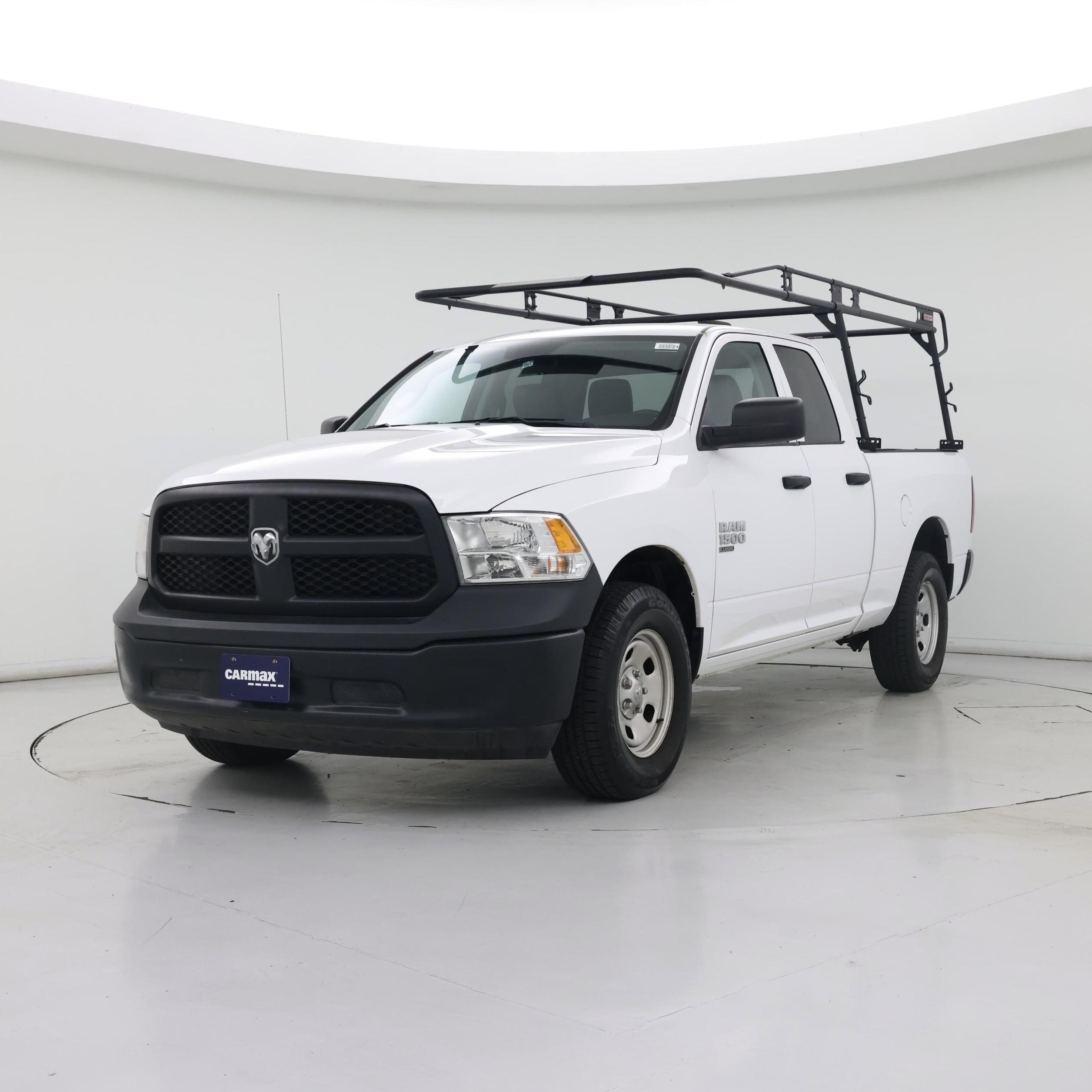 Thumbnail: 2023 RAM 1500 Classic - 4