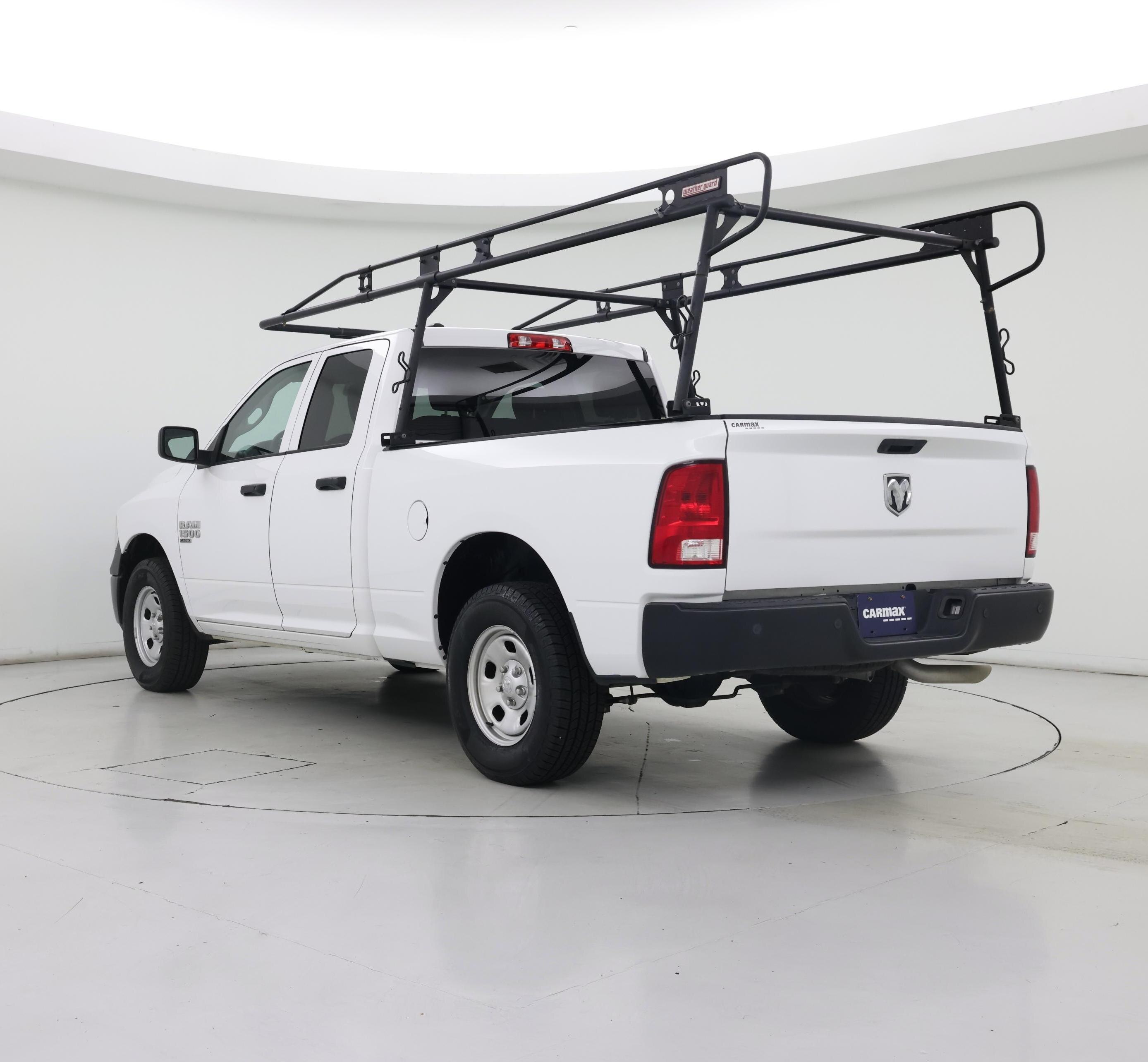 Thumbnail: 2022 RAM 1500 Classic - 2