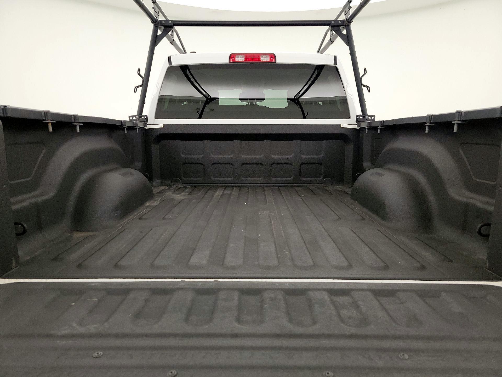 Thumbnail: 2022 RAM 1500 Classic - 19