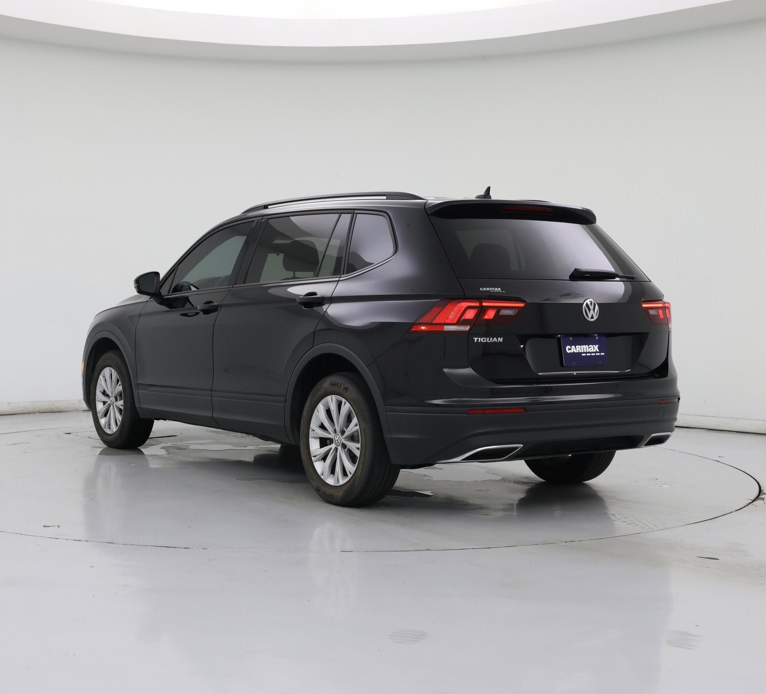 Thumbnail: 2020 Volkswagen Tiguan - 2